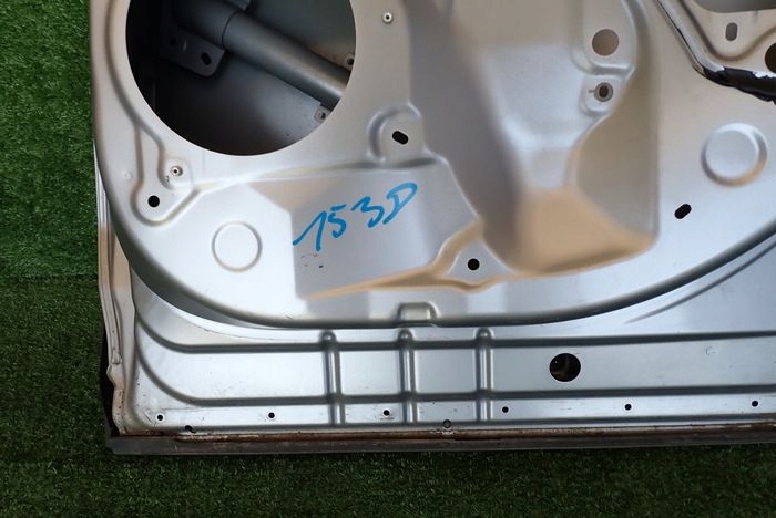 TOYOTA RAV4 19- PRAVE ZADNE DVERE