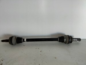 ZADNA POLOOS LAVA – PRAVA ALFA ROMEO STELVIO 17- GIULIA 16- ZADNA POLOOS LAVA – PRAVA ALFA ROMEO STELVIO 17- GIULIA 16-