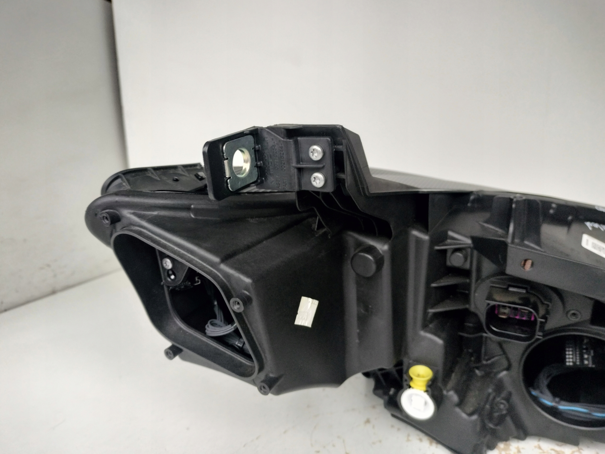 LAVE PREDNE SVETLO SEAT CUPRA BORN 10E 21- FULL LED