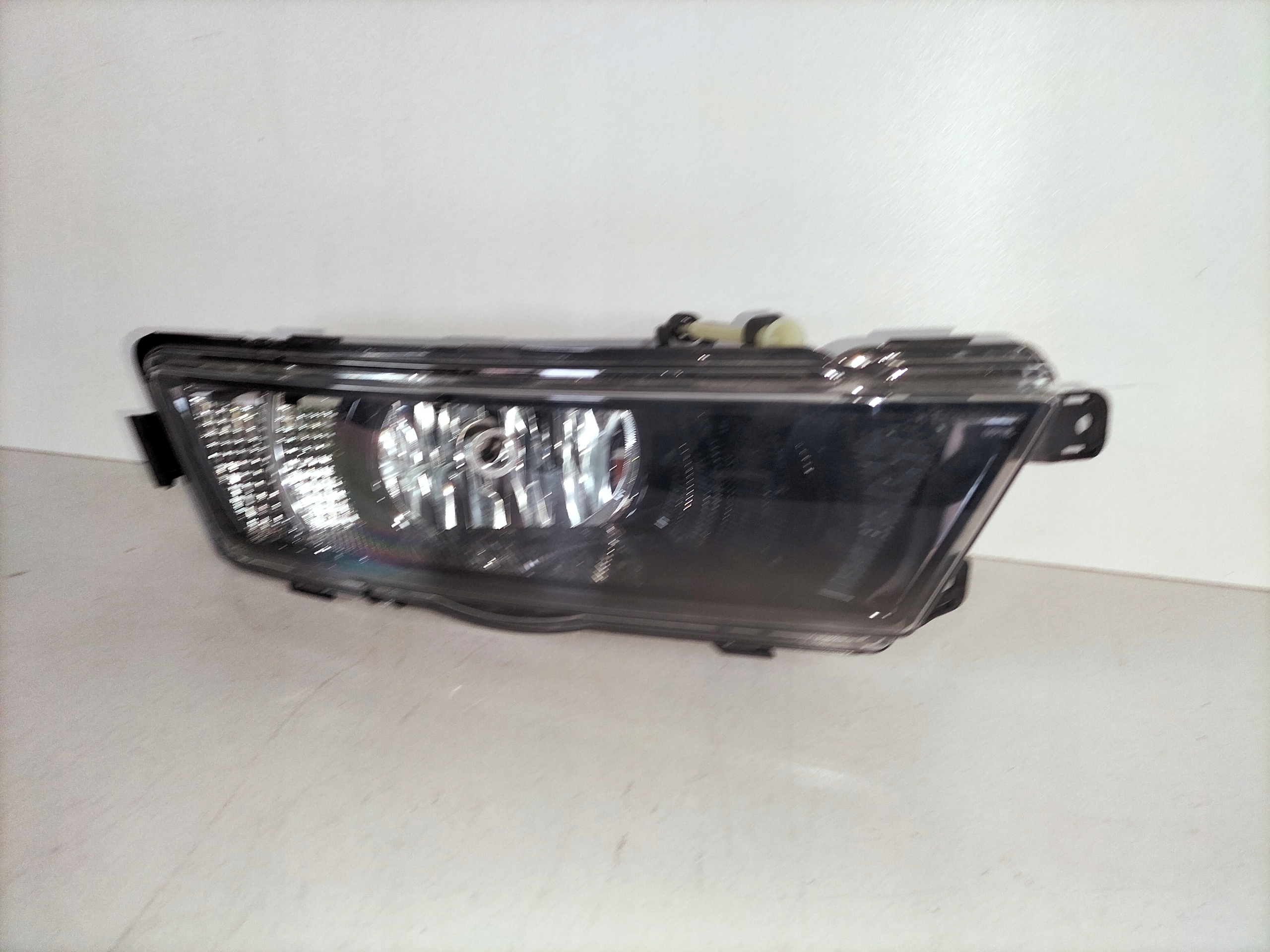 PRAVA HMLOVKA SKODA RAPID 12-17 LED
