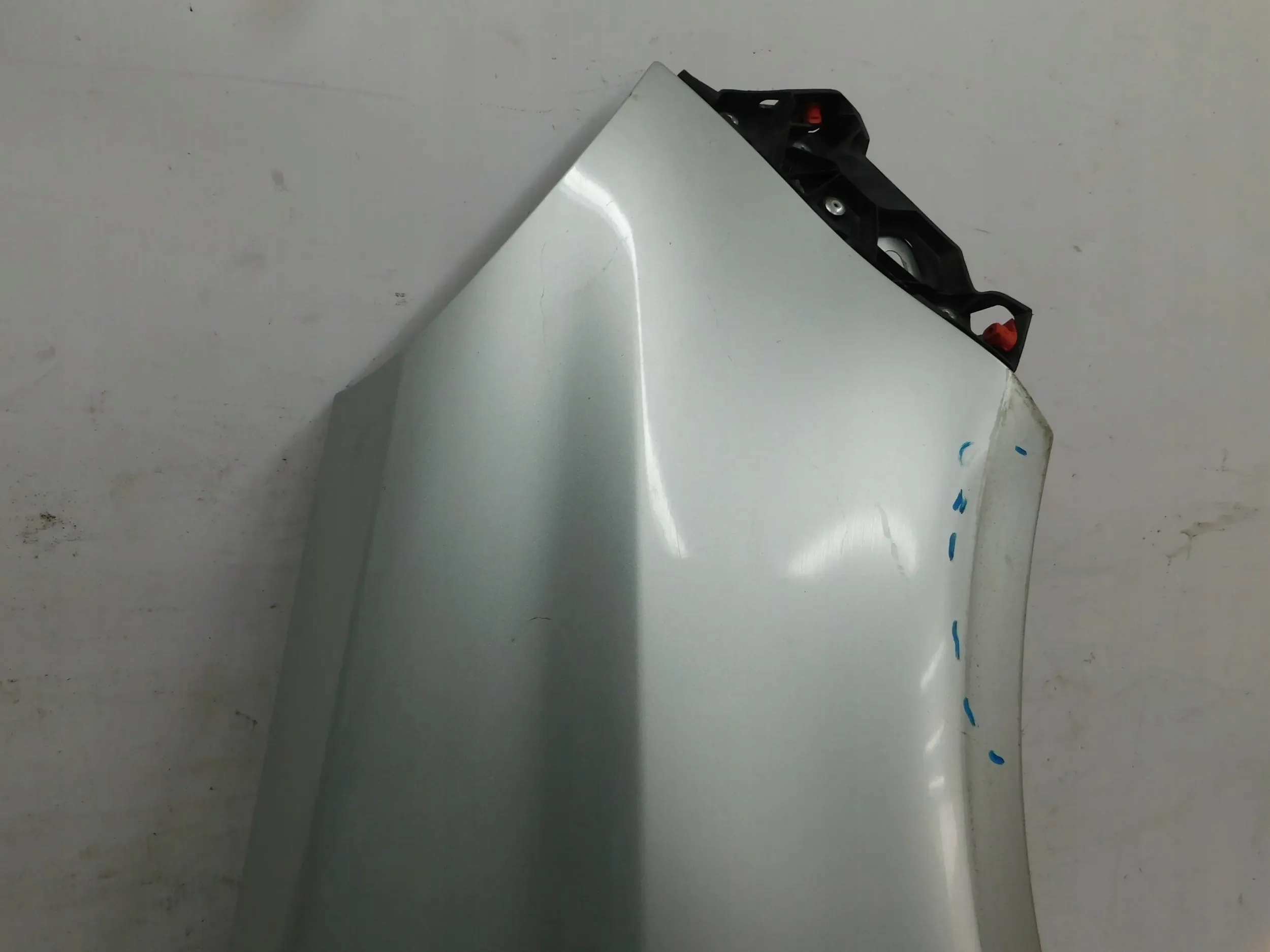 BLATNIK PREDNÝ PRAVY OPEL CORSA D