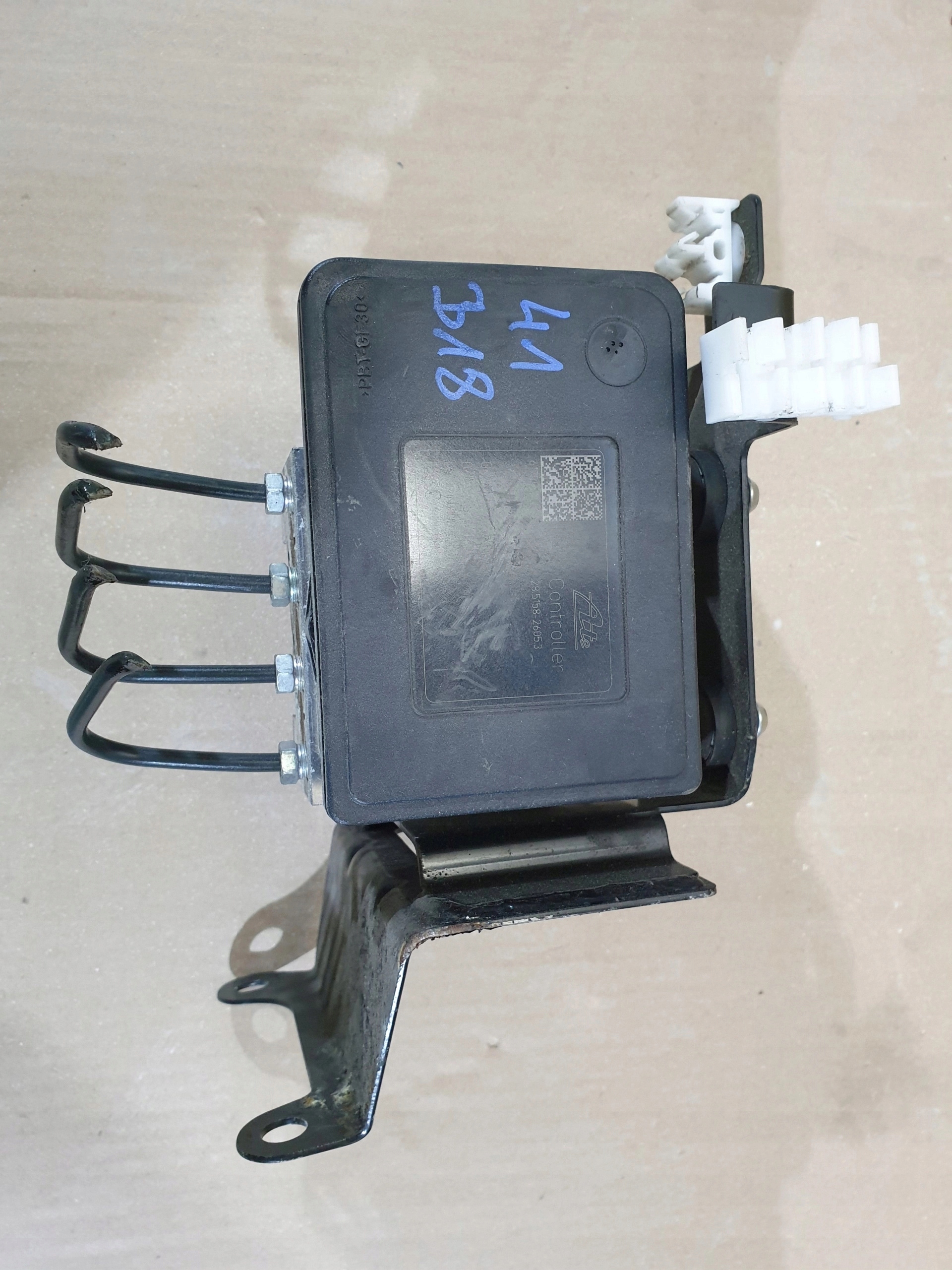 NISSAN NAVARA D23 KOCKA ABS 47660 4JK1B