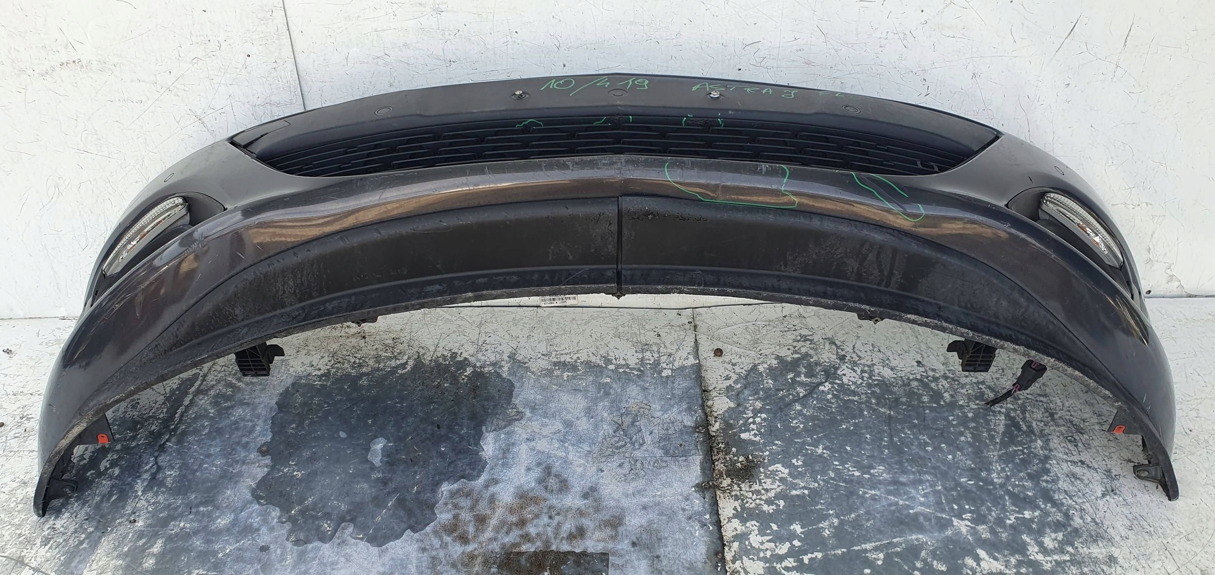 Opel Astra J lift PDC PREDNÝ NÁRAZNÍK 13368660