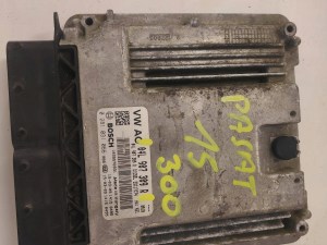 Volkswagen PASSAT 04L907309R 0281031066 RIADIACA JEDNOTKA MOTORA Volkswagen PASSAT 04L907309R 0281031066 RIADIACA JEDNOTKA MOTORA