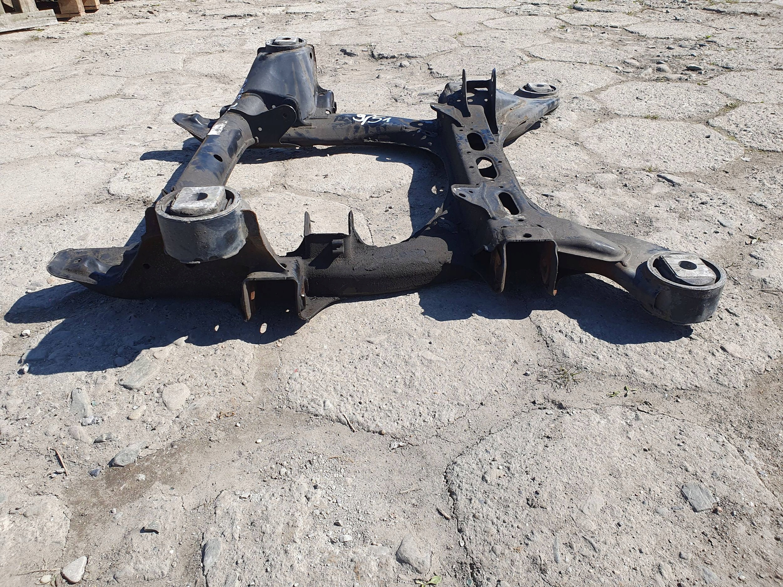 AUDI Q7 4L PREDNA NAPRAVA 7L0499314