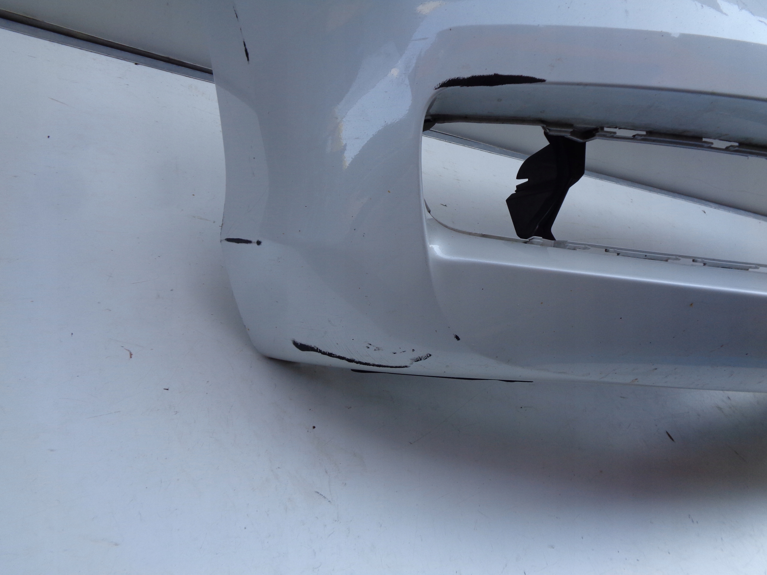 PREDNÝ NÁRAZNÍK BMW 1 F20 F21 10-14 NR 21901