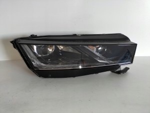 PRAVE PREDNE SVETLO SKODA OCTAVIA 4 IV 19- FULL LED PRAVE PREDNE SVETLO SKODA OCTAVIA 4 IV 19- FULL LED