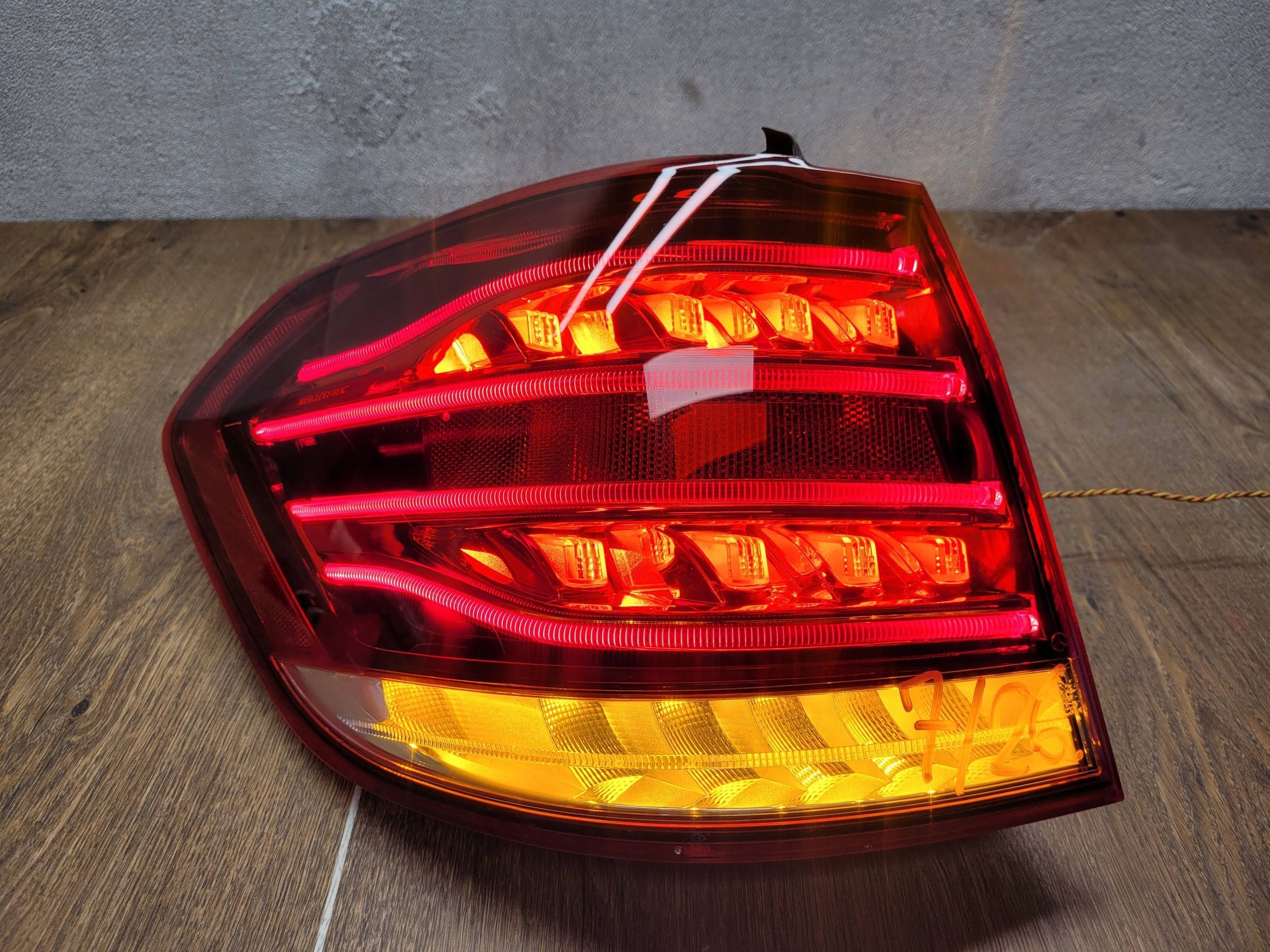 MERCEDES E W212 KOMBI LIFT A2129061703 LAVE ZADNE SVETLO