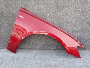 AUDI A6 C8 18- PRAVY PREDNY BLATNIK PO KRUPOCH AUDI A6 C8 18- PRAVY PREDNY BLATNIK PO KRUPOCH