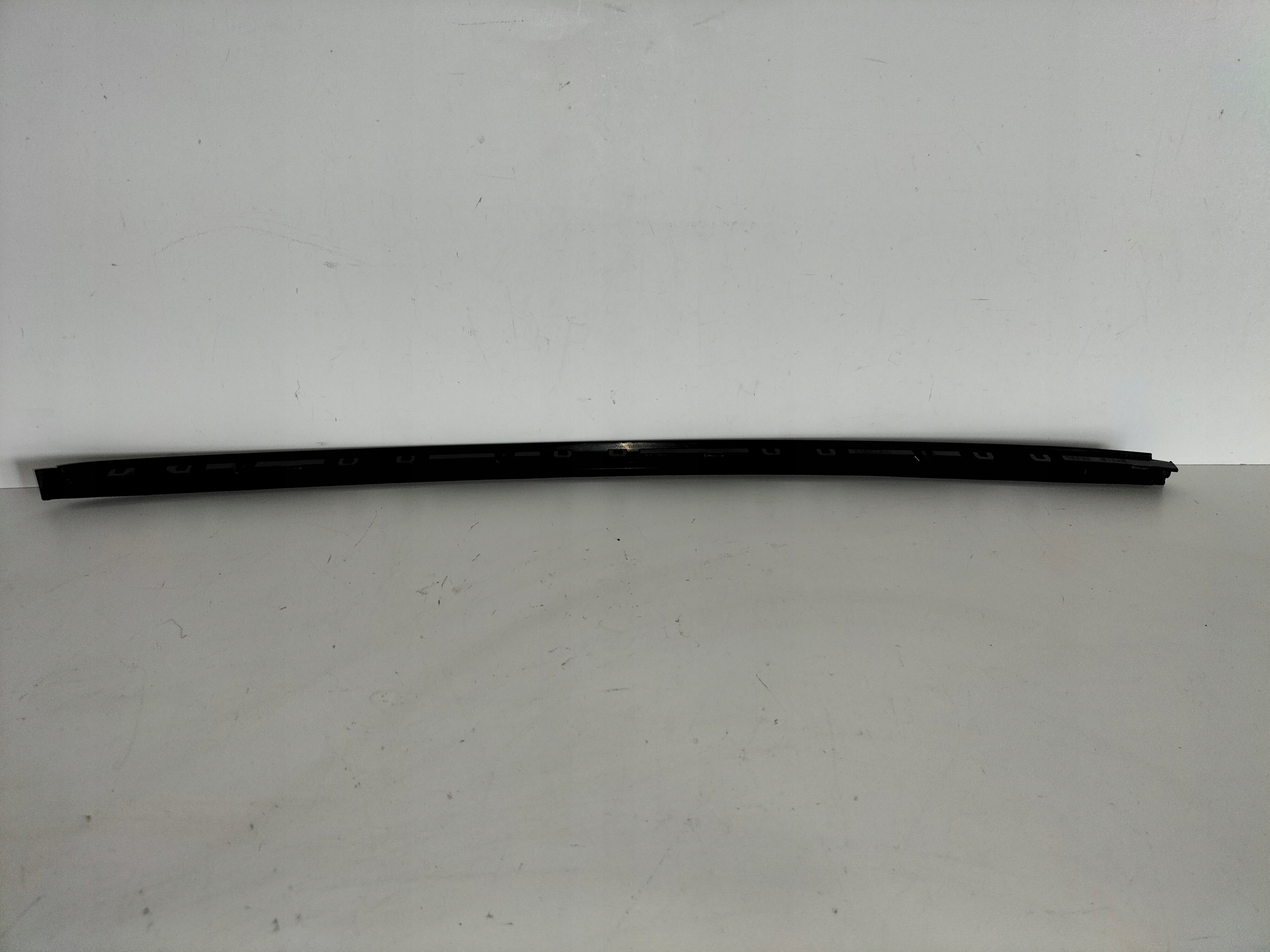 LISTA MASKUJUCA OKIEN  PREDNEej LAVA LEXUS GX460 J150 10-