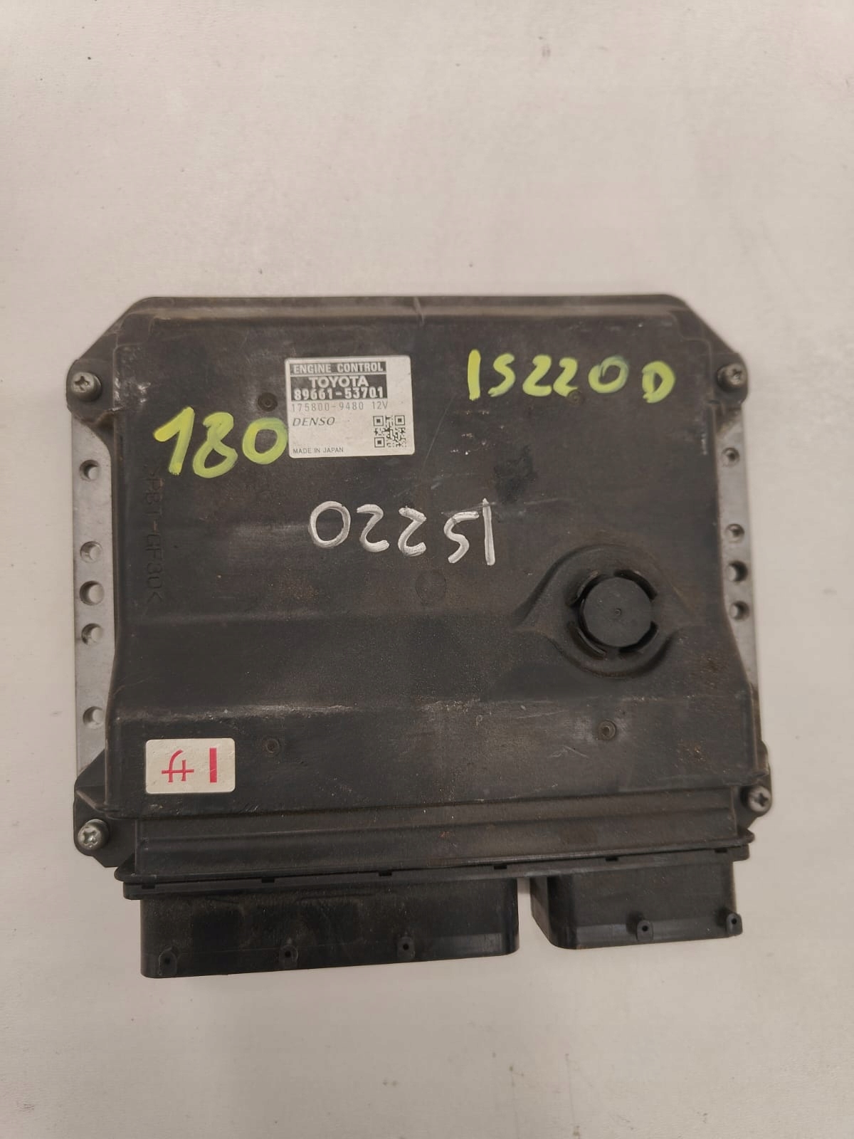Lexus IS II oe 89661-53701 RIADIACA JEDNOTKA MOTORA ECU