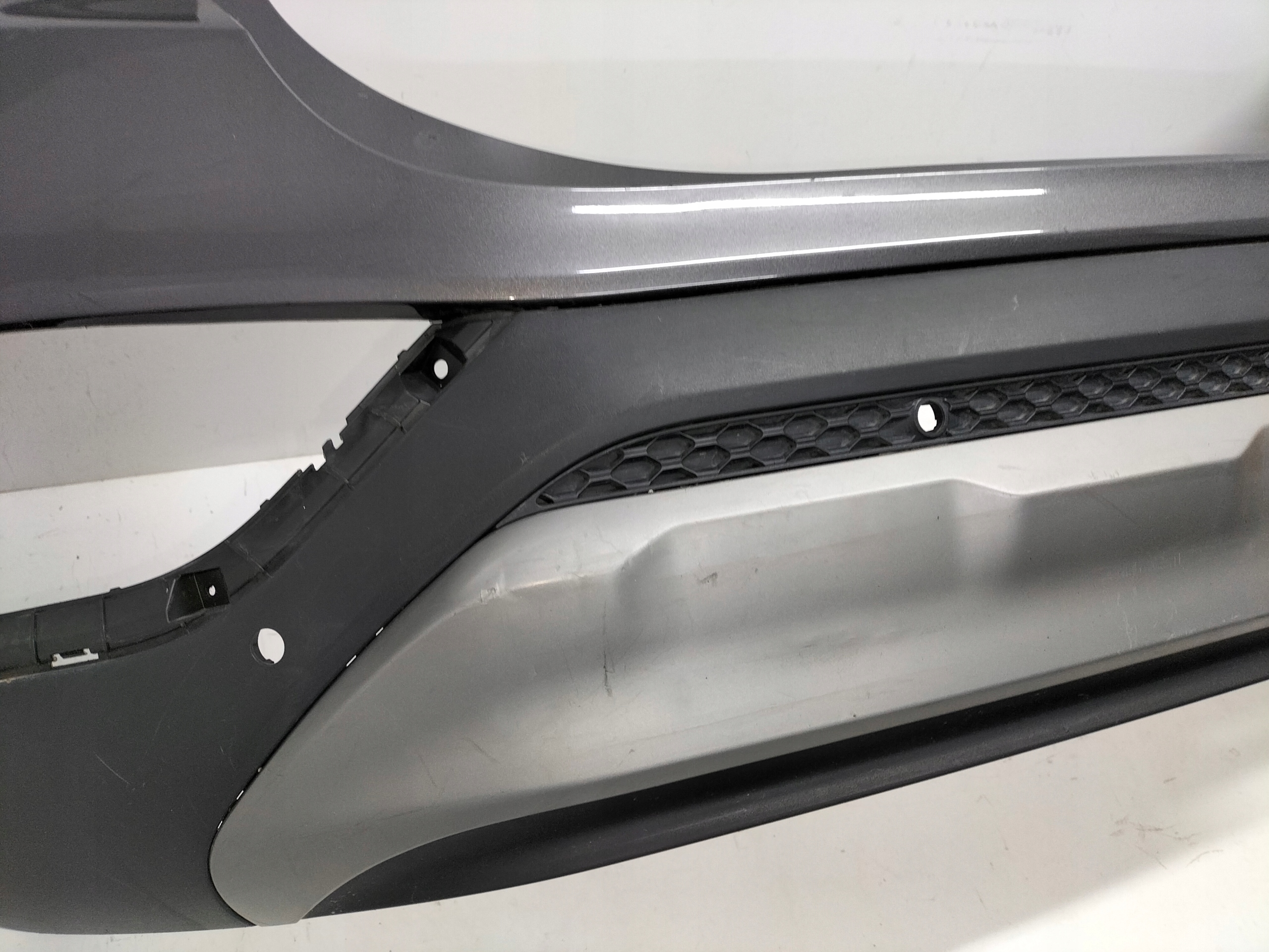 ZADNÝ NÁRAZNÍK HYUNDAI SANTA FE IV 18-21