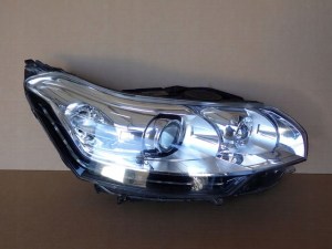 CITROEN C5 XENON LIFT 11- PRAVE PREDNE SVETLO 9674869880 CITROEN C5 XENON LIFT 11- PRAVE PREDNE SVETLO 9674869880