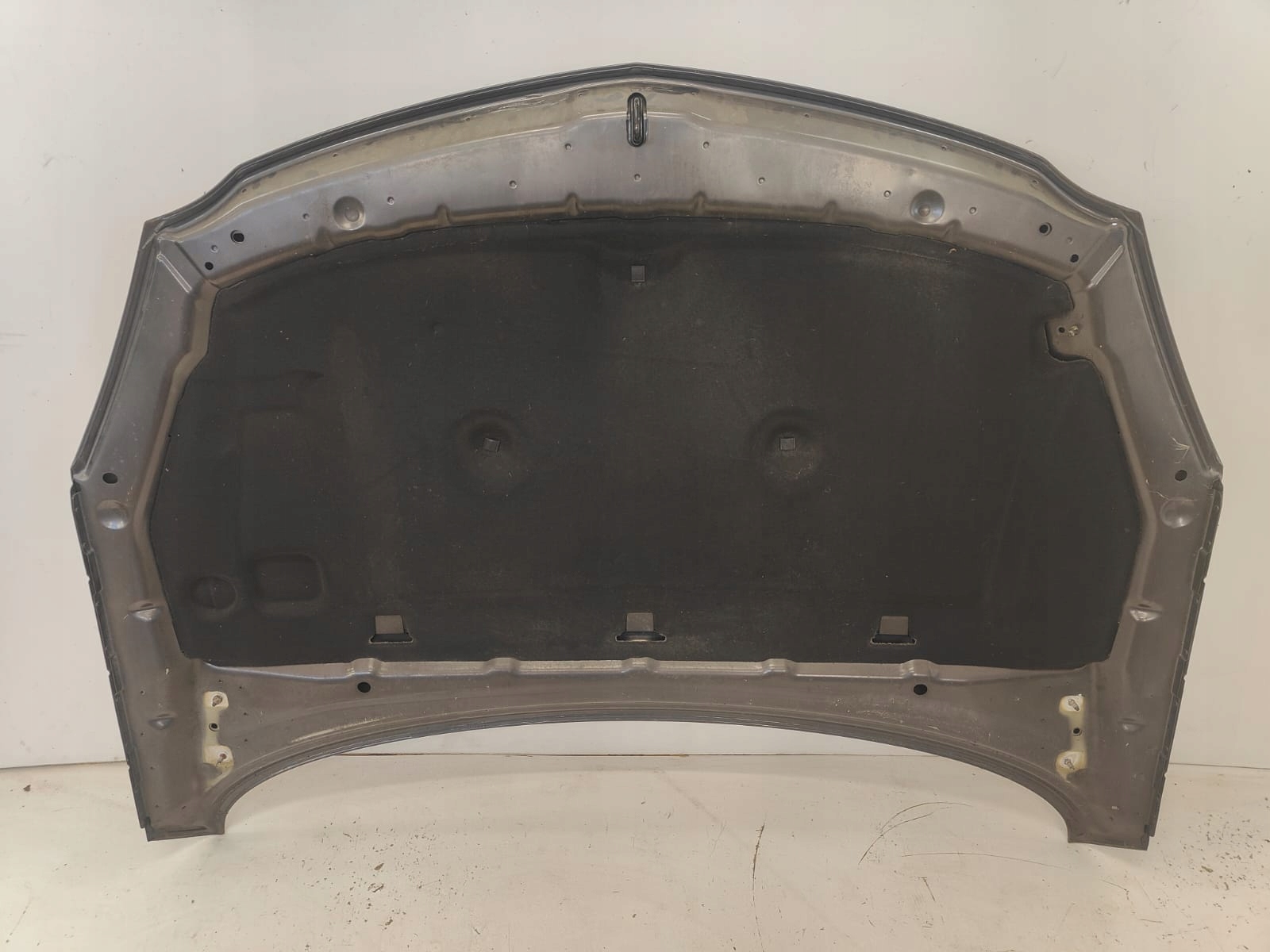 Opel Insignia a 09-13 PREDNÁ KAPOTA