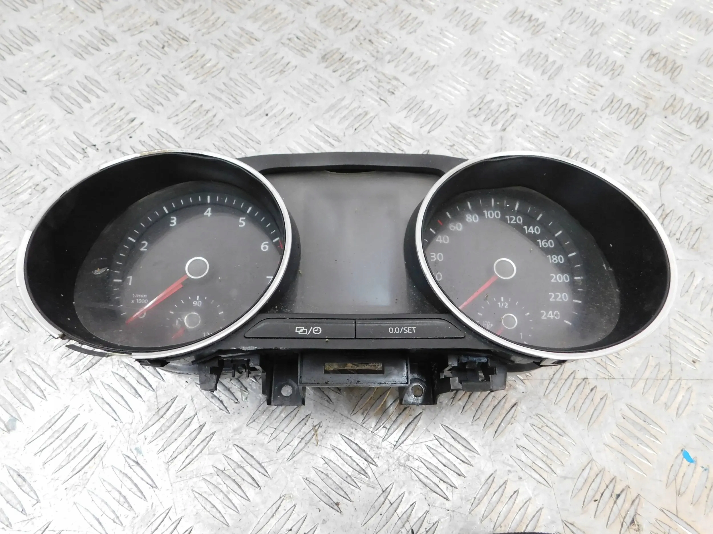 TACHOMETER BUDIKY VW POLO 6C 1.2 TSI 6C0920740C
