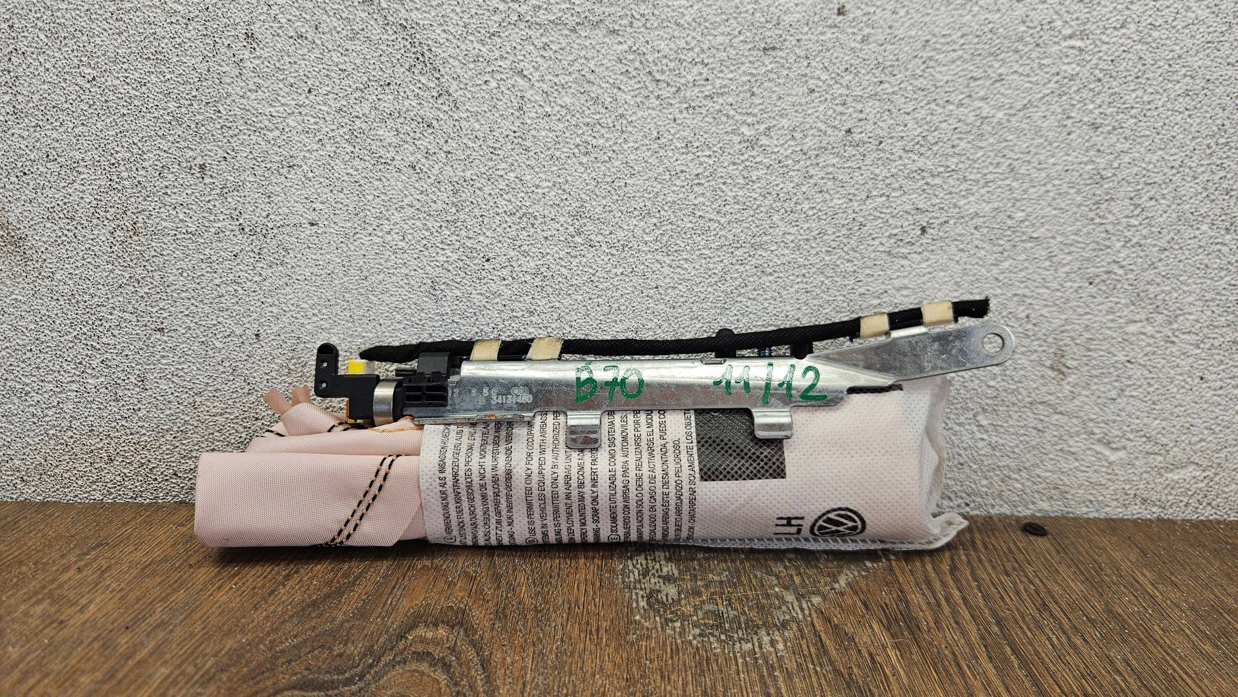 Seat Leon III 3 5G0880242B VZDUCHOVY VAK AIRBAG PRAVEHO SEDADLA