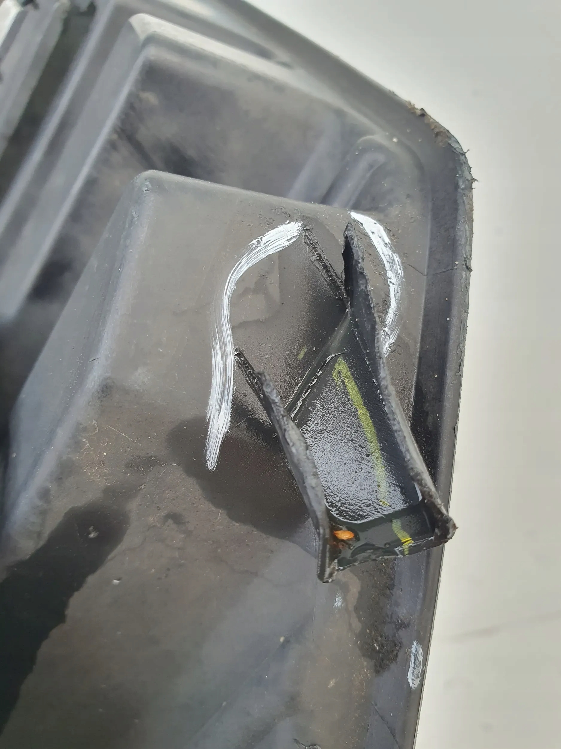 Opel Vivaro II 93452299 MRIEŽKA LIŠTA CHLADIČA LIŠTA MRIEŽKA