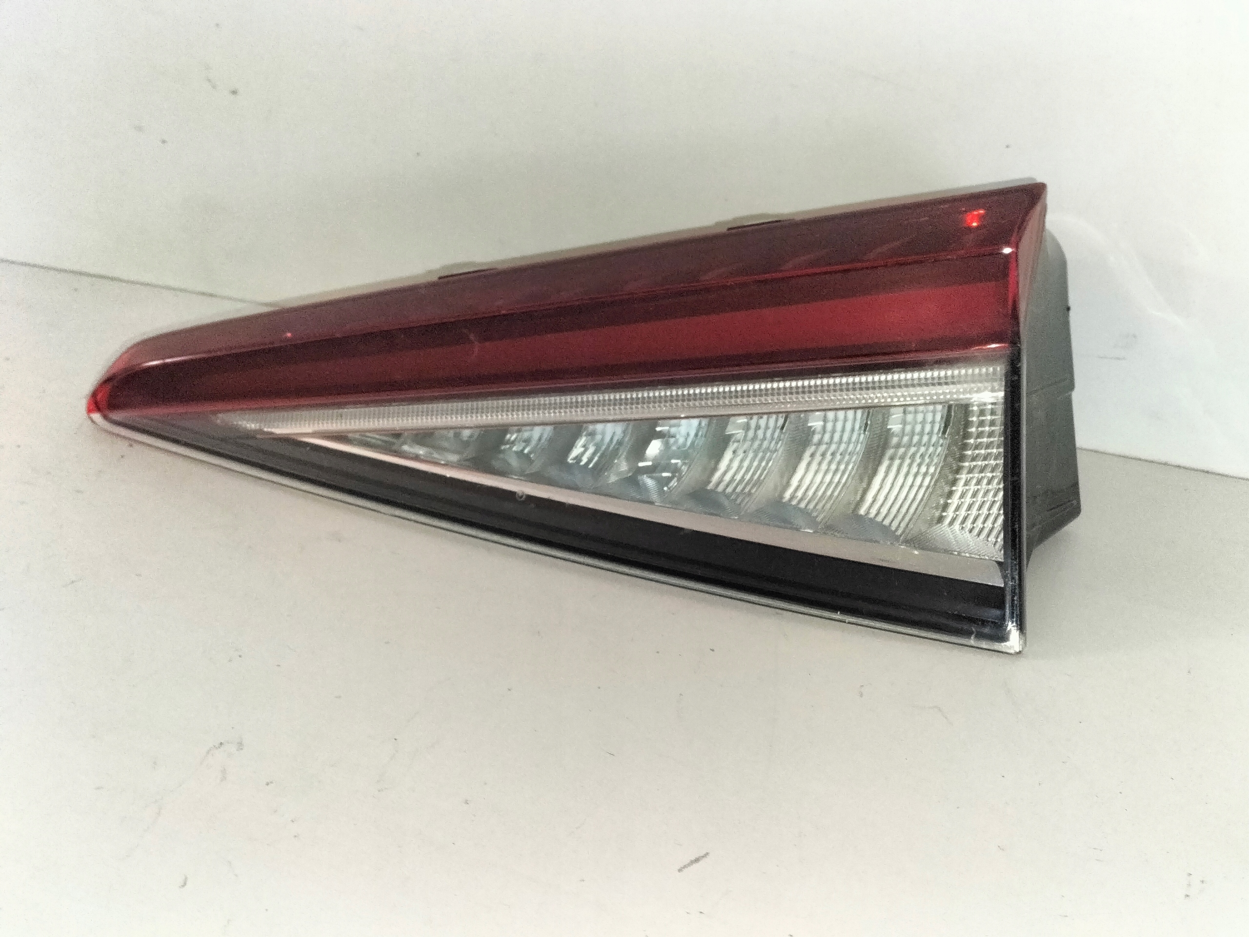 PRAVE ZADNE SVETLO SKODA ENYAQ 21- LED