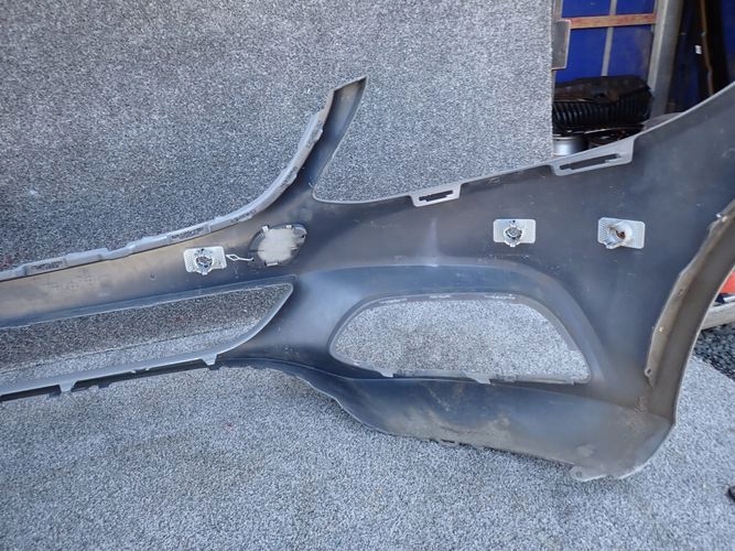 MERCEDES W205 205 C-KLASA ELEGANCE 13- PREDNÝ NÁRAZNÍK