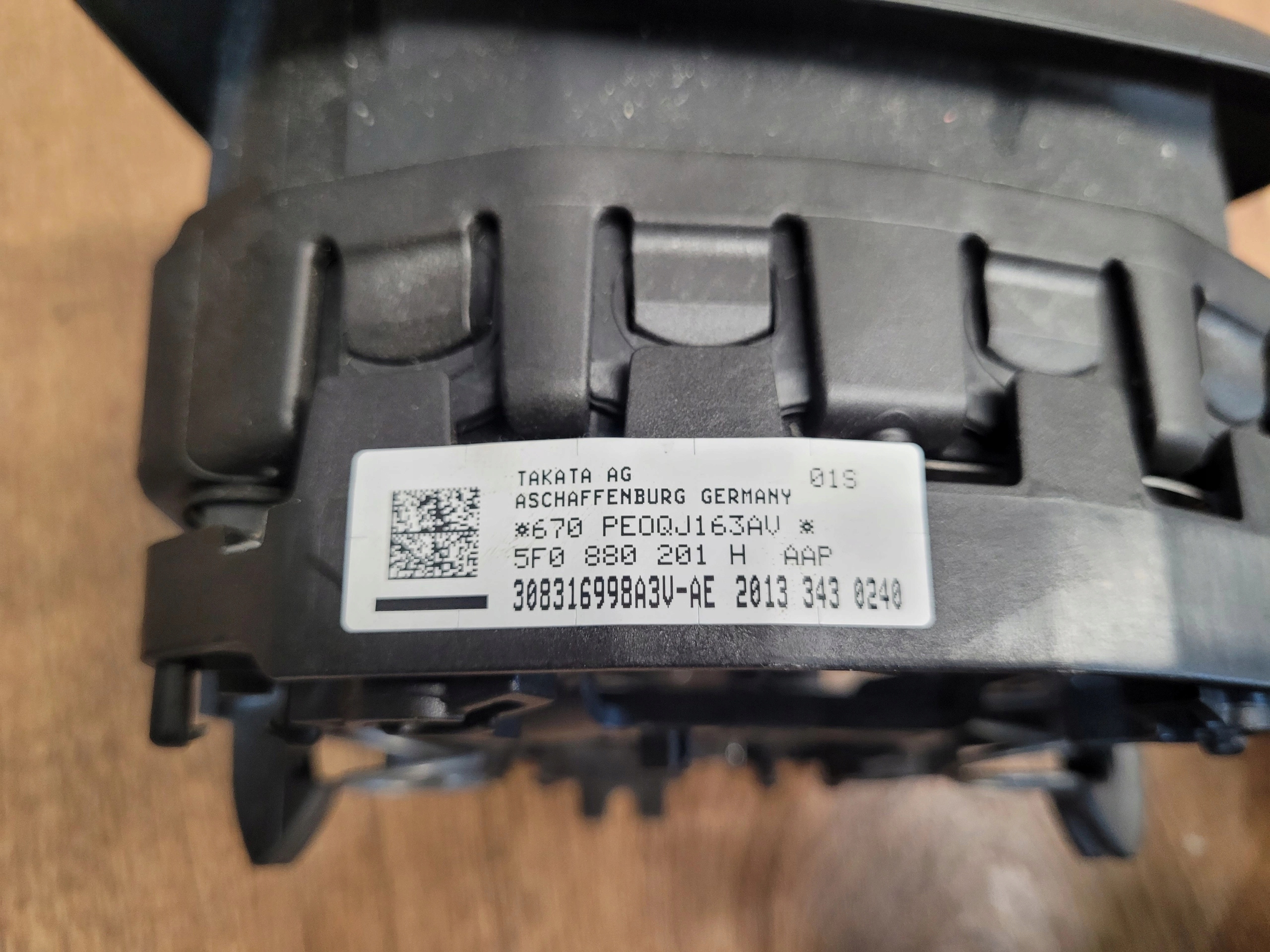 SEAT LEON III 3 VOLANTOVY AIRBAG 5F0880201H
