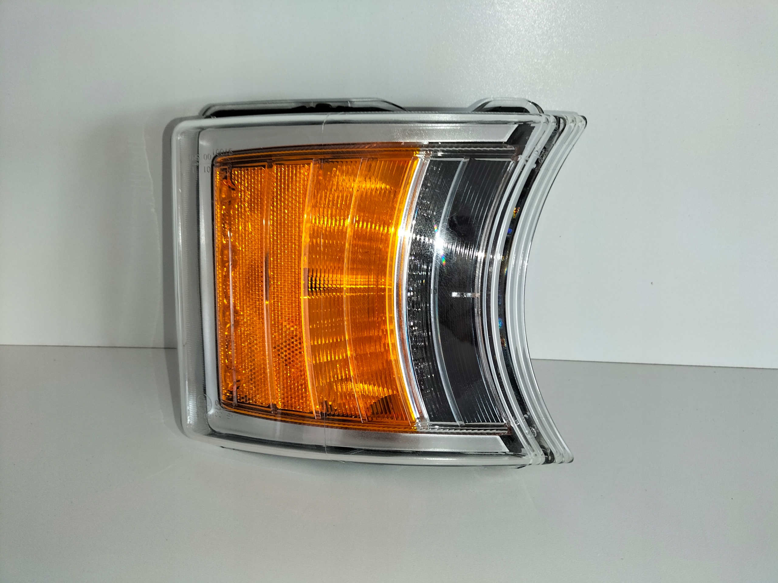 ĽAVÁ PRAVÁ SMEROVKA SCANIA P G R T 10- LED