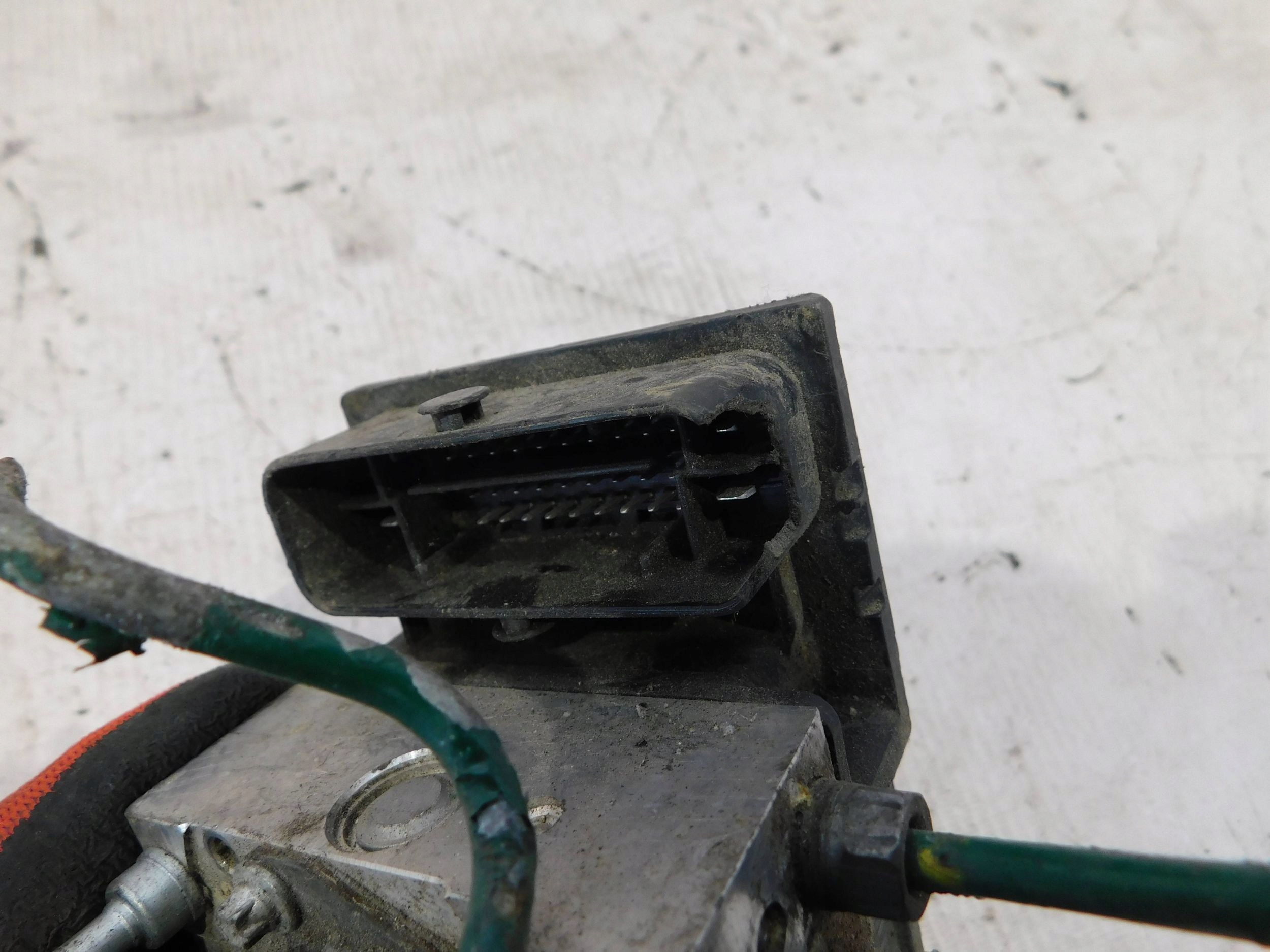 KOCKA ABS 0265232386 DACIA DUSTER