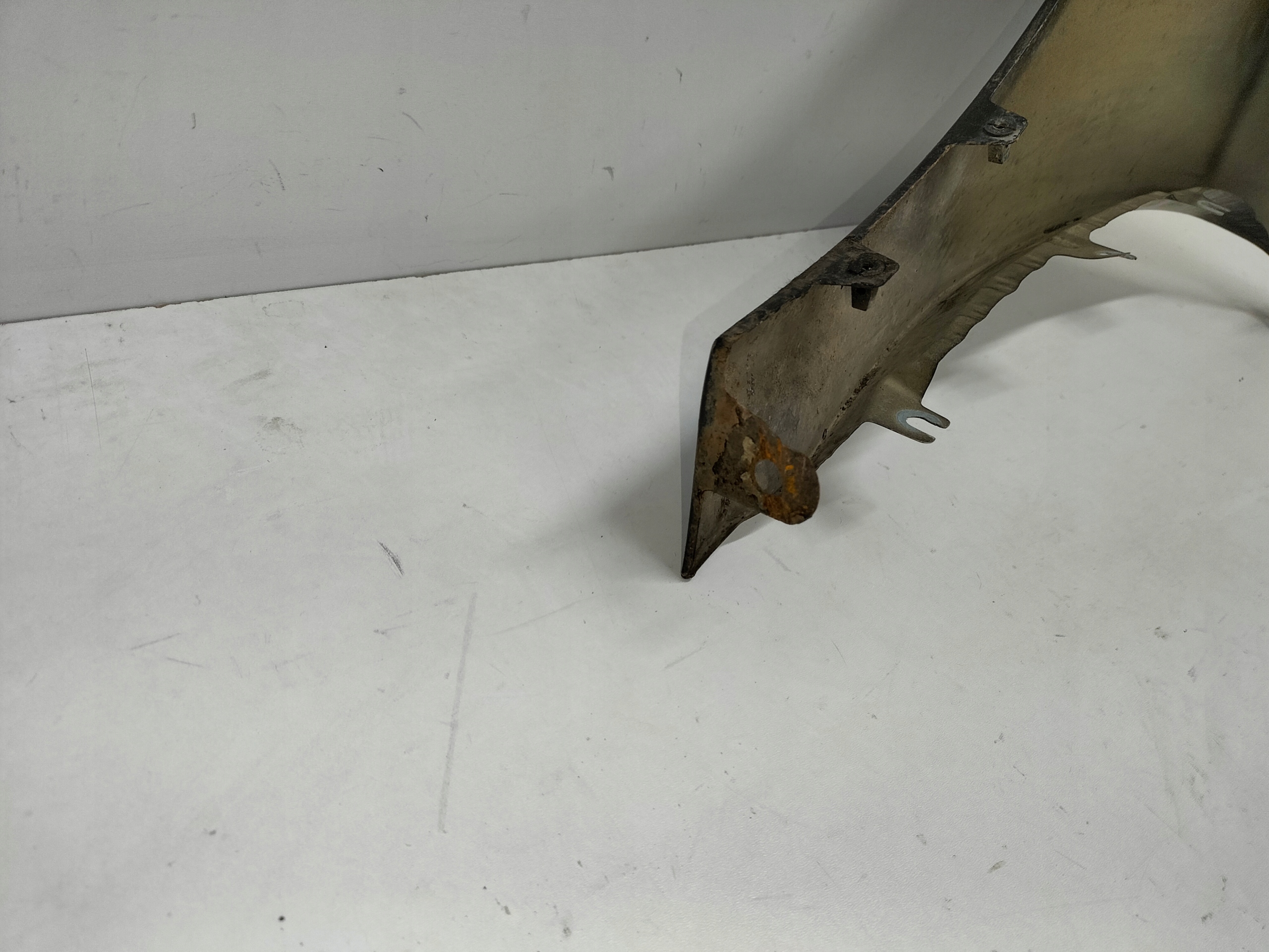 PRAVY PREDNY BLATNIK SKODA OCTAVIA II LIFT 08-13