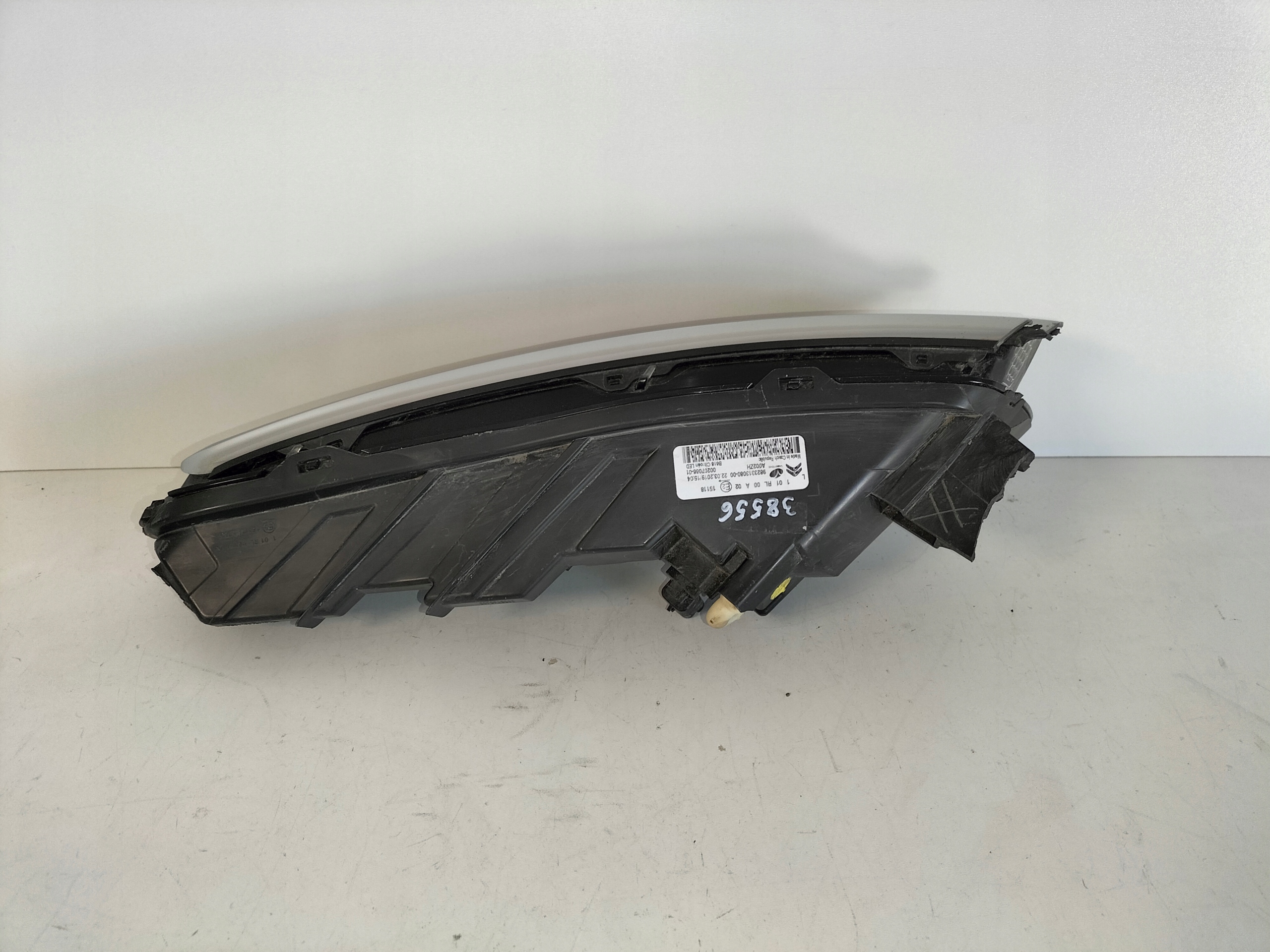 PREDNÉ SVETLO HMLOVKA DRL LAVA CITROEN C3 III 16-20