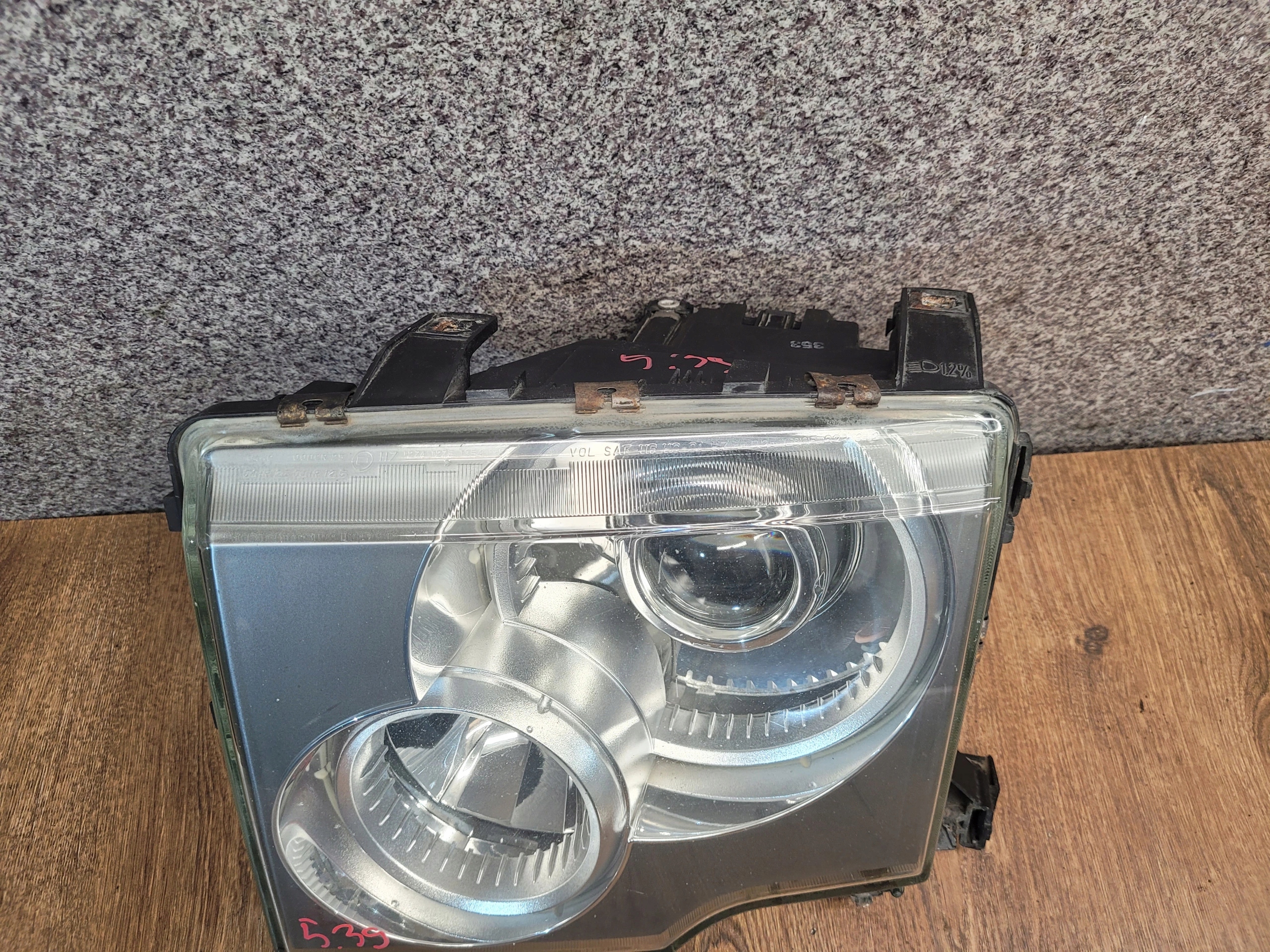 RANGE ROVER L322 VOGUE XENON ĽAVÉ PREDNÉ SVETLO