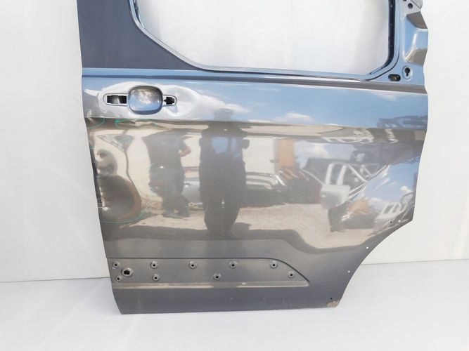 FORD TRANSIT CUSTOM 18- PRAVE PREDNE DVERE