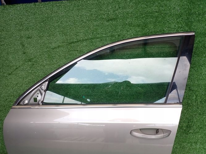 SKODA OCTAVAI III LAVE PREDNE DVERE