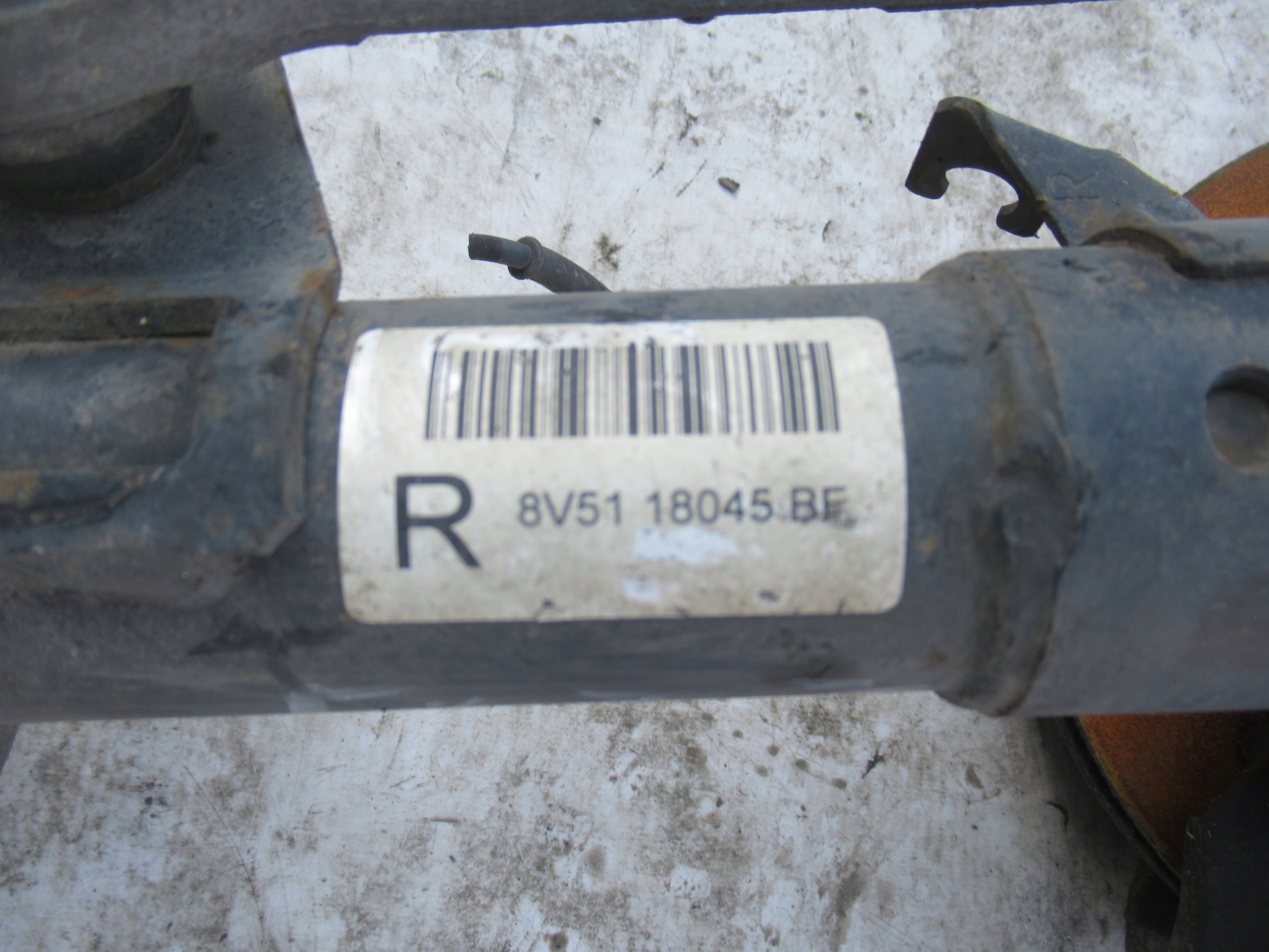 PRAVÝ OTOČ MCPHERSON FORD FIESTA MK7 1.4