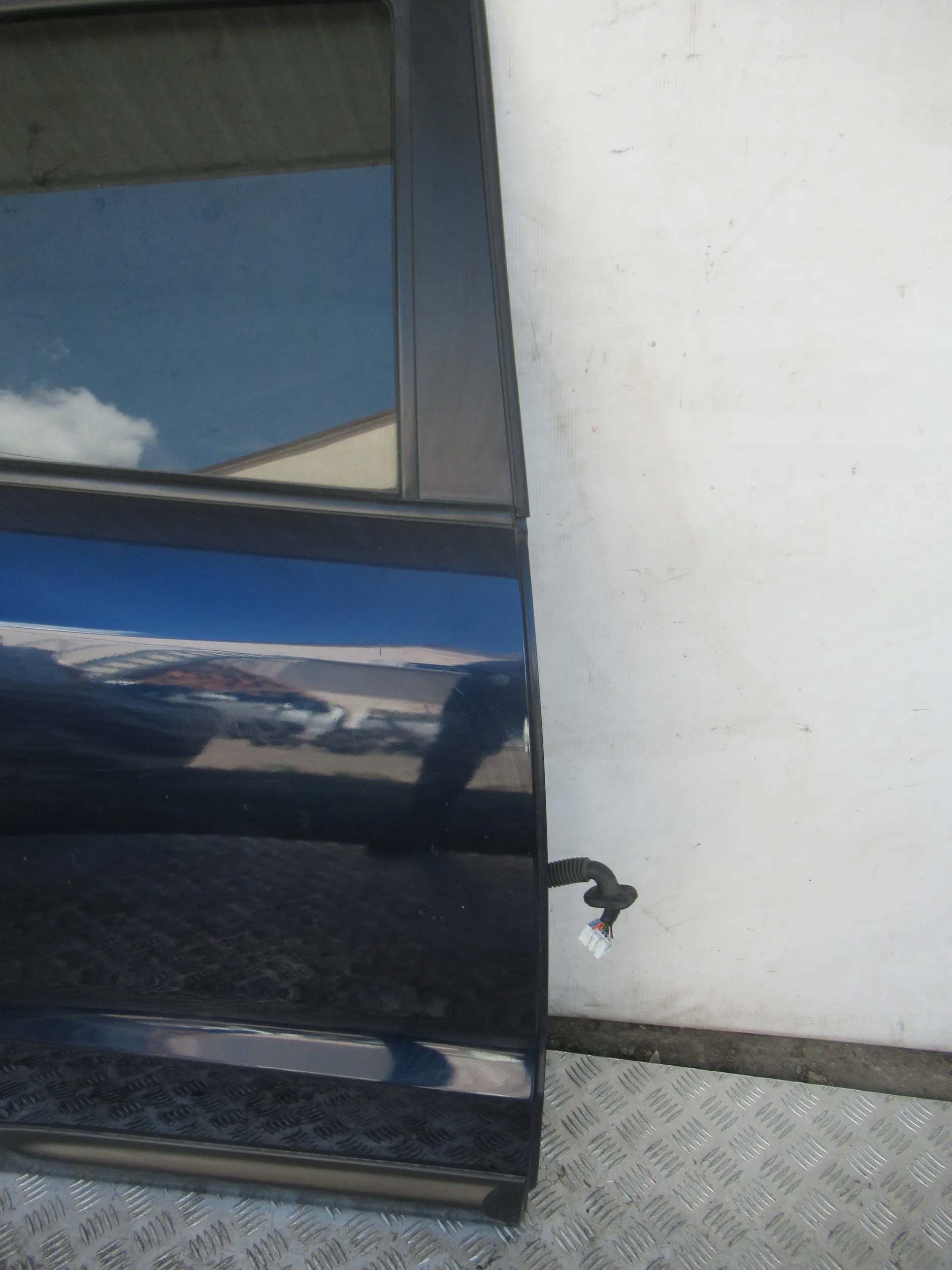 PRAVE ZADNE DVERE HYUNDAI SANTA FE 06-