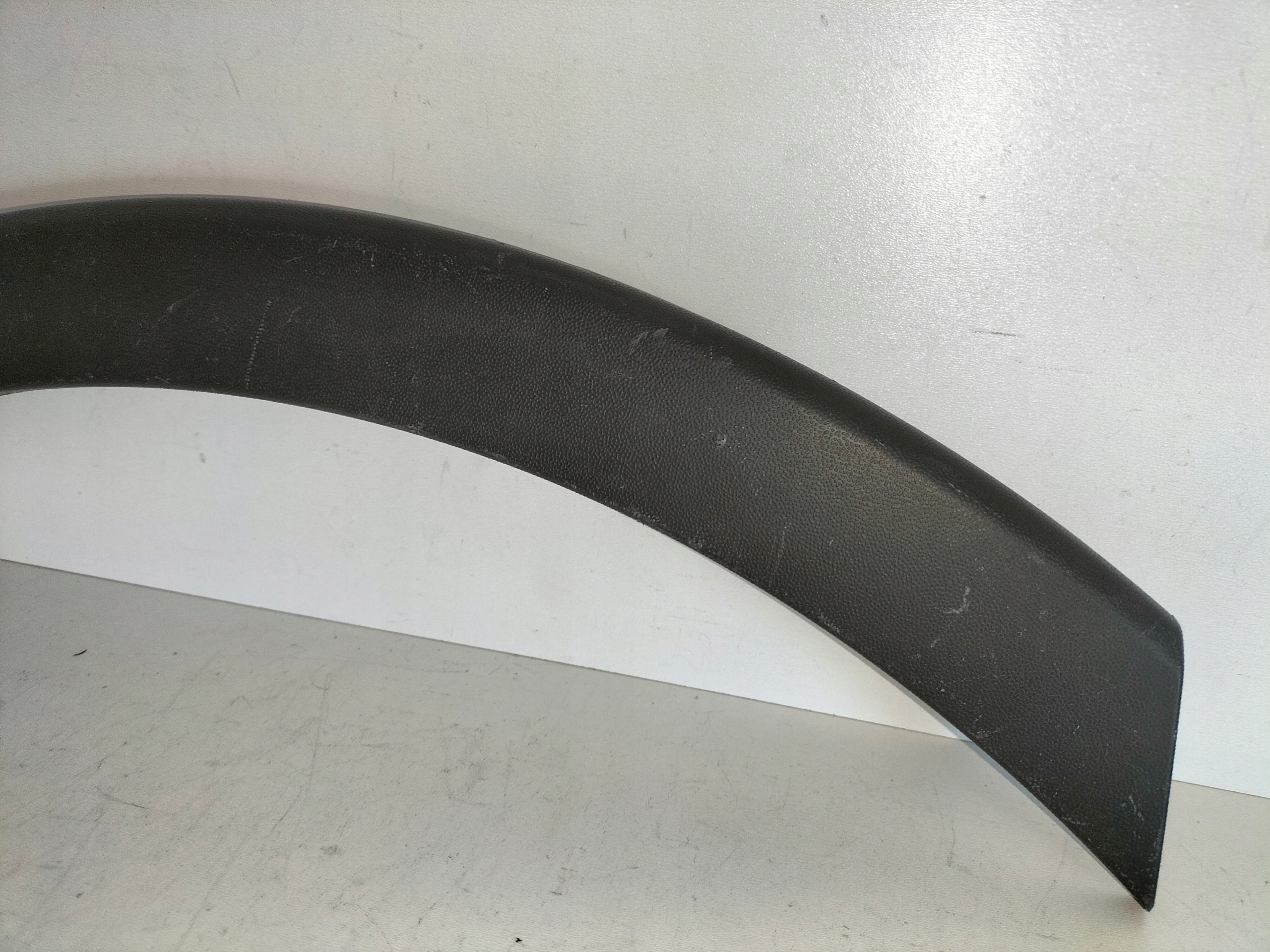 LISTA PREDNEHO NARAZNIKA LAVA VW GOLF 8 VIII 20-24 ALLTRACK