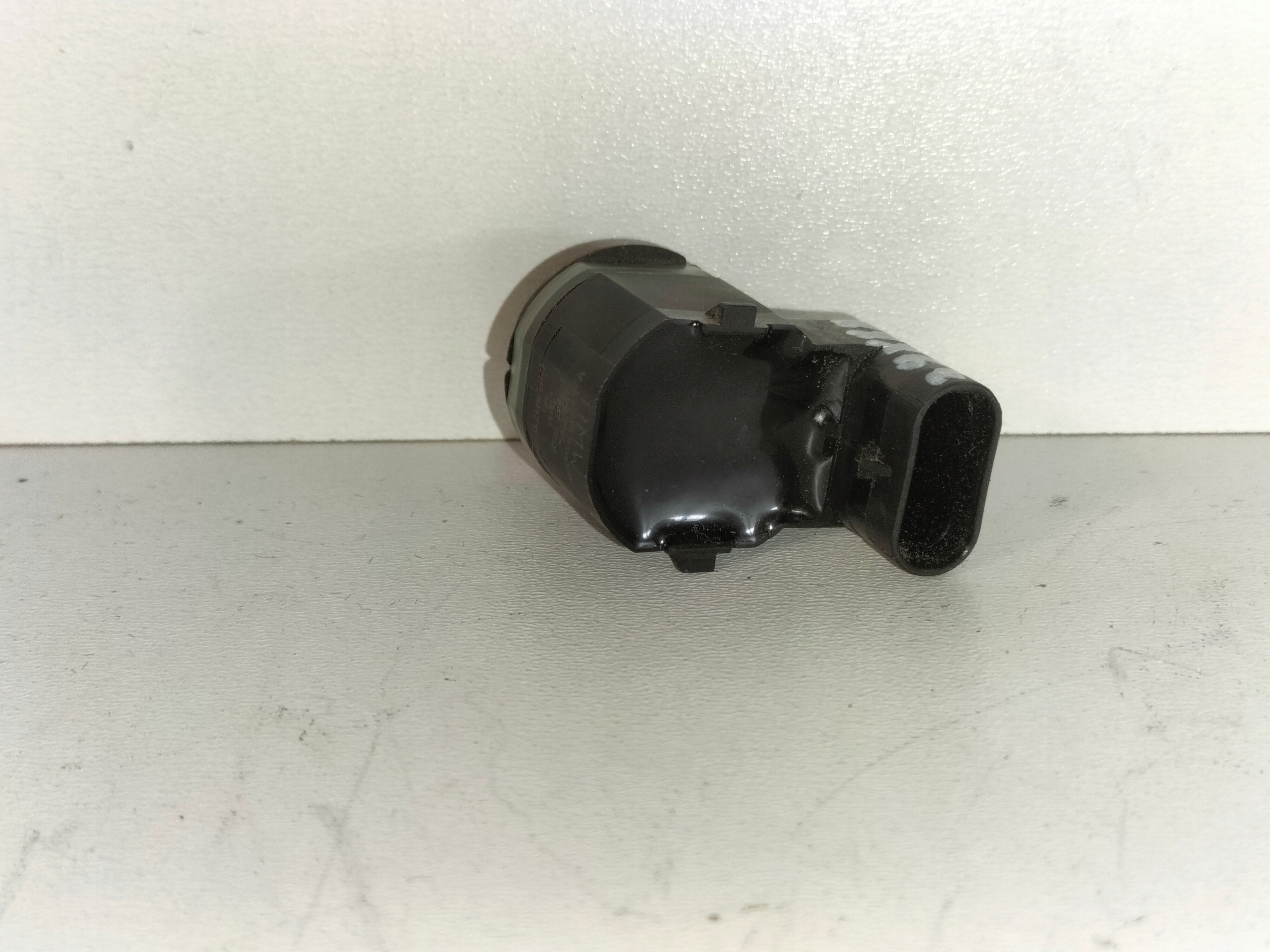 PARKOVACI SENZOR PDC BMW E60 E61 E70 F25 E83 F01 F04 F06 F07 F10 F12