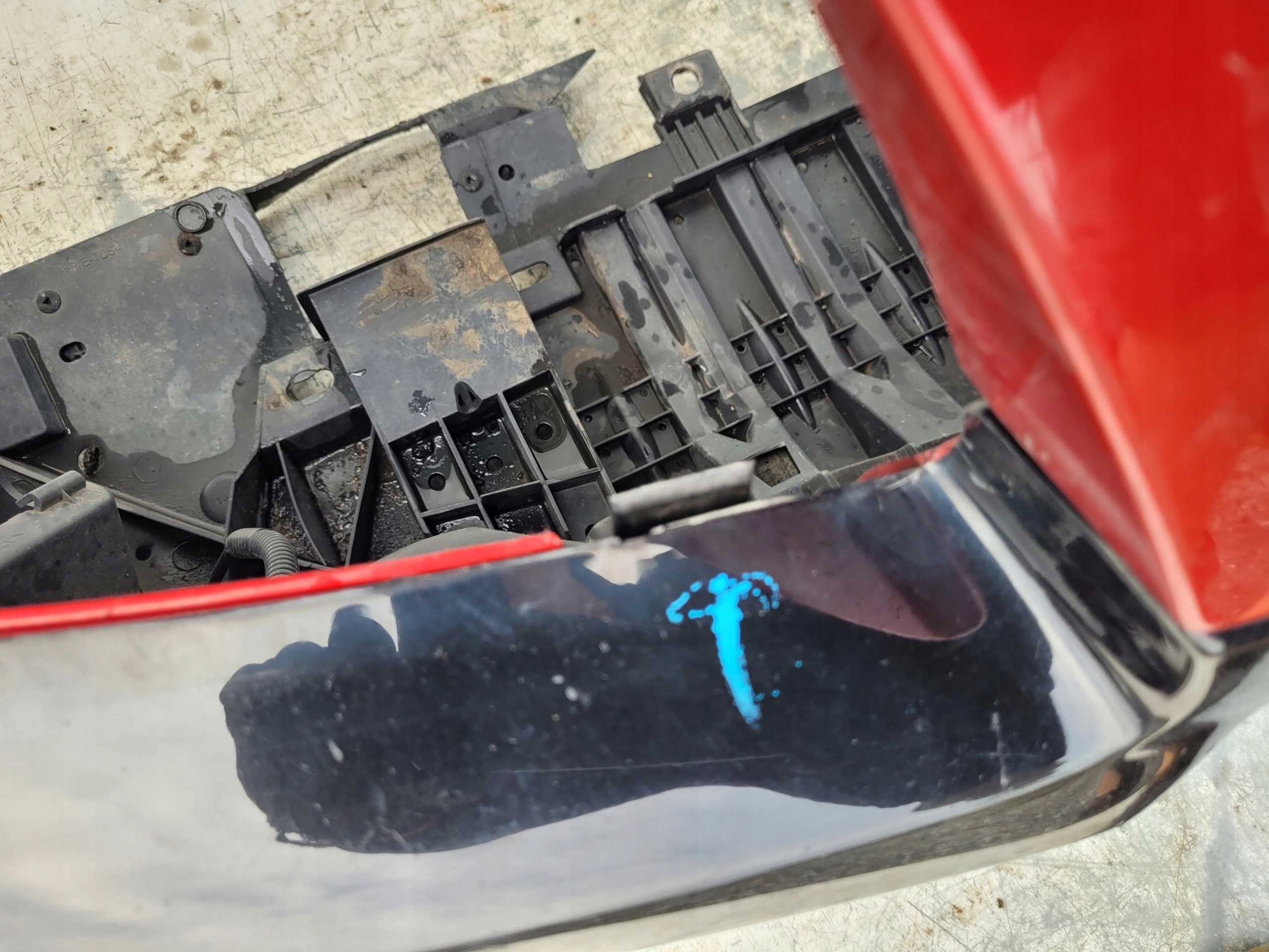 RENAULT MEGANE III COUPE CABRIO LIFT PREDNÝ NÁRAZNÍK