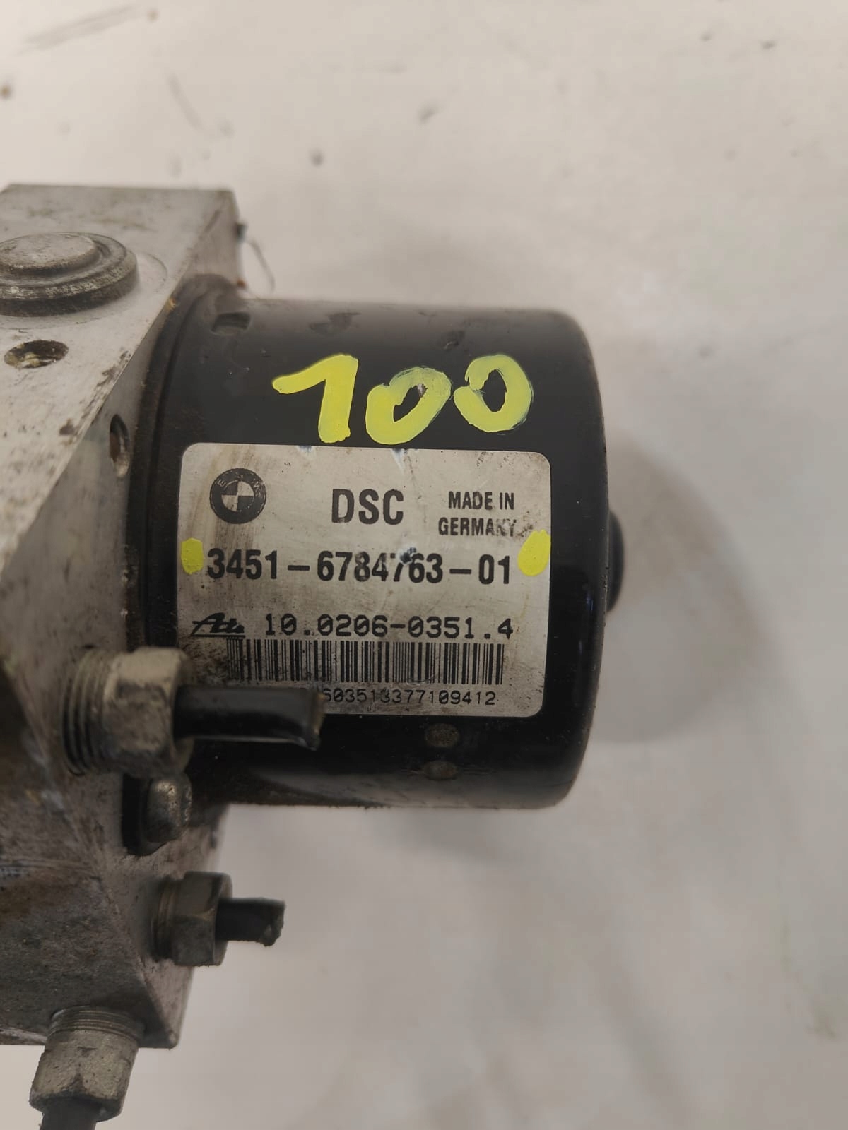 BMW 316i 08 oe 34526784764-01 KOCKA ABS