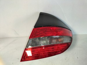 PRAVE ZADNE SVETLO MERCEDES CLC CL203 08-11 PRAVE ZADNE SVETLO MERCEDES CLC CL203 08-11