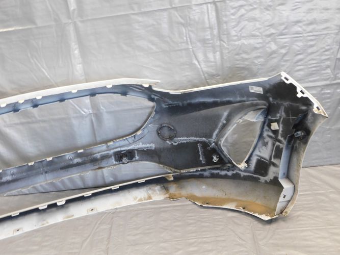 FORD FIESTA MK8 VIII 17- PREDNÝ NÁRAZNÍK