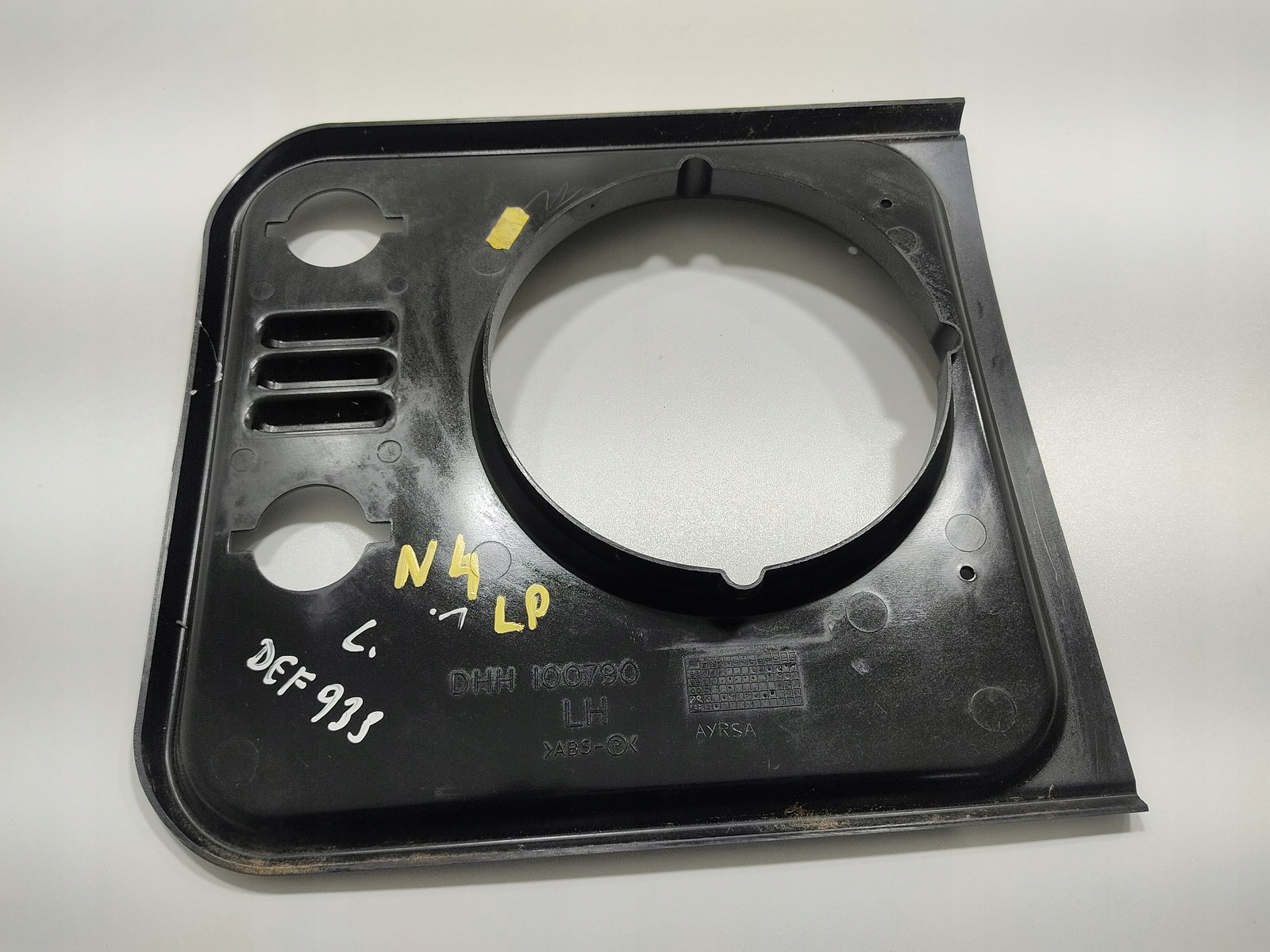 RÁMIK KRYT ĽAVÉHO SVETLA LAND ROVER DEFENDER DHH100790 1999-2014