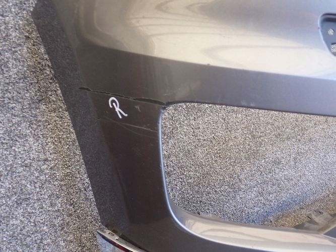 VW TOUAREG LIFT 14- PREDNÝ NÁRAZNÍK