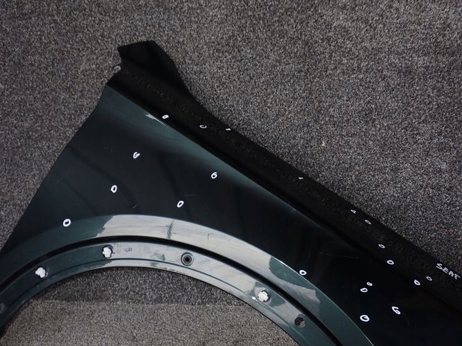 CUPRA FORMENTOR 20- PRAVY PREDNY BLATNIK PO KRUPOCH