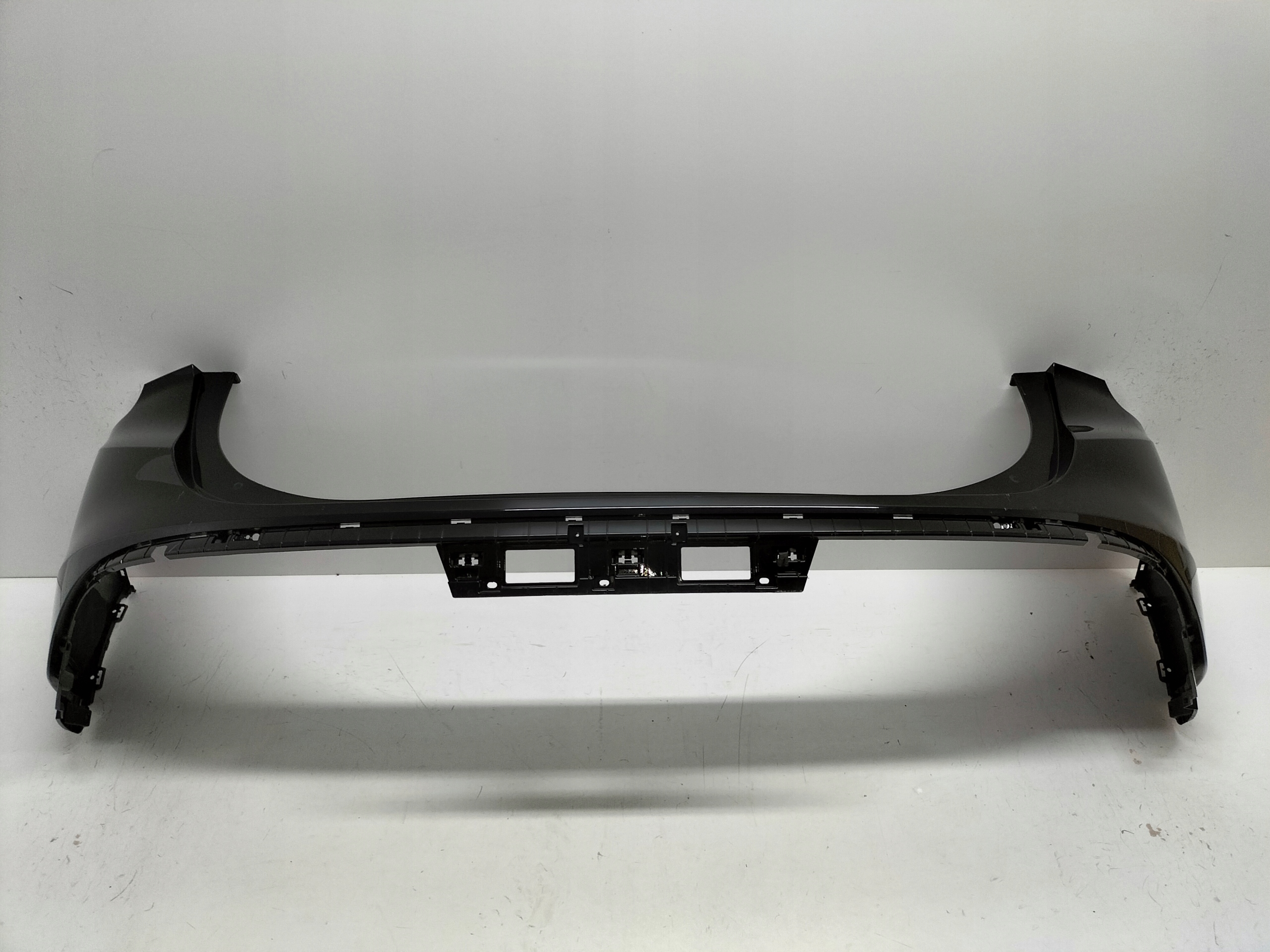 ZADNÝ NÁRAZNÍK HYUNDAI SANTA FE IV LIFT 21-