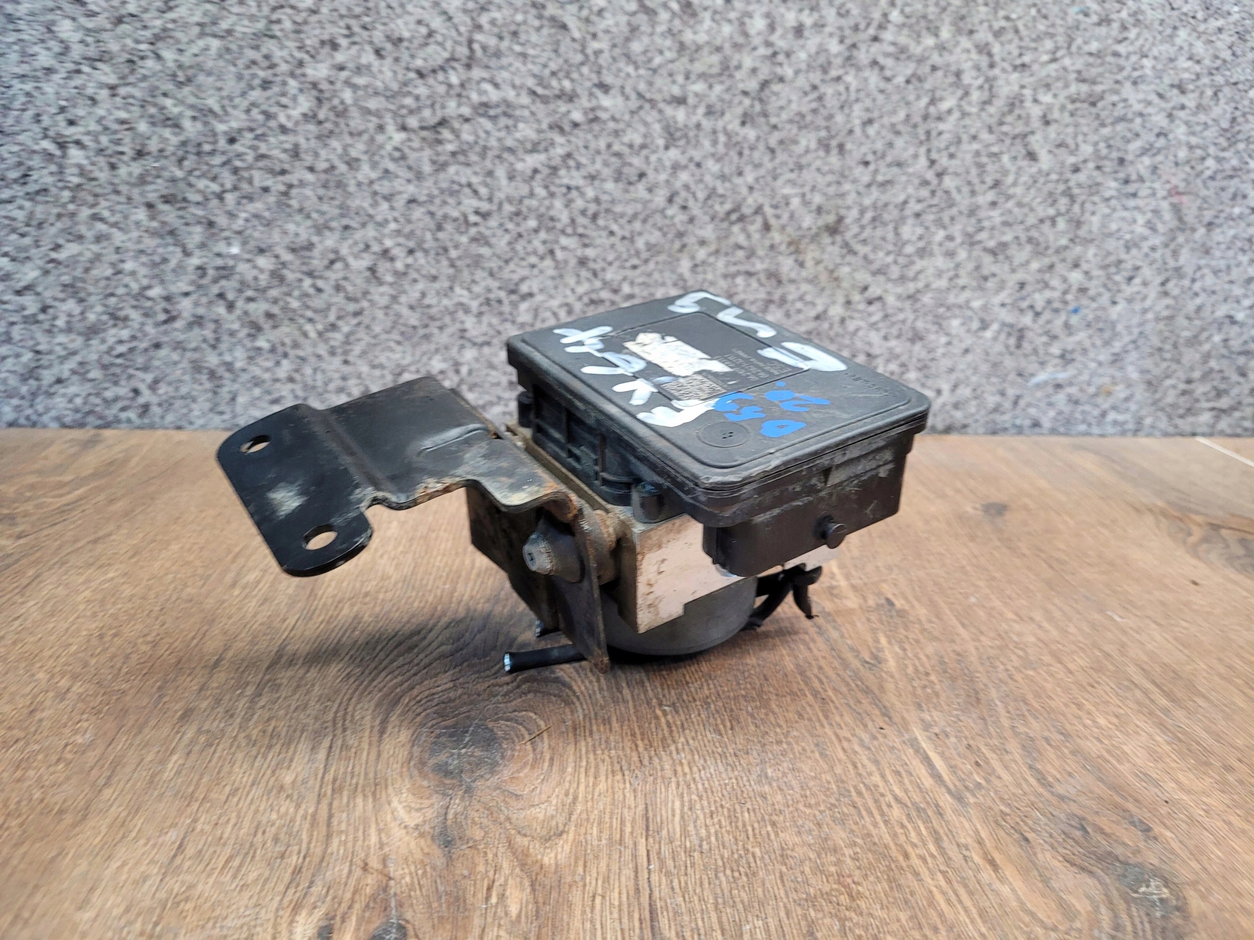 HYUNDAI I10 II 014- KOCKA ABS 58900-B4980