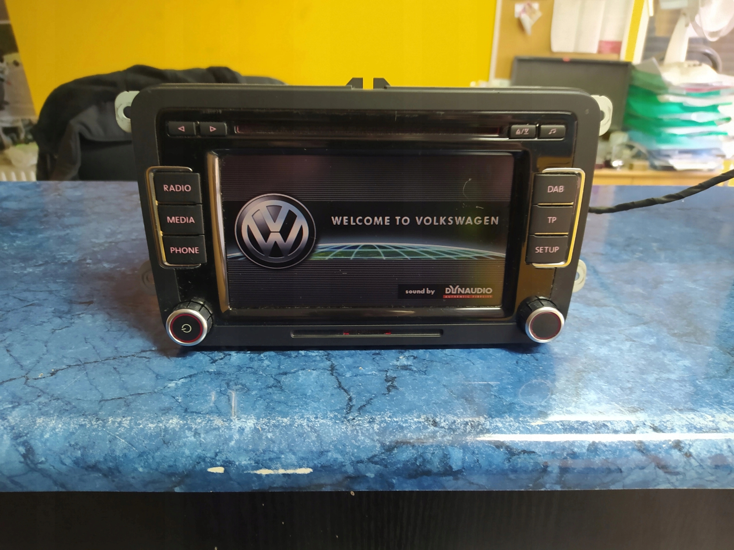 VW GOLF V TOURAN PASSAT  RADIO KOD 3C8035195A
