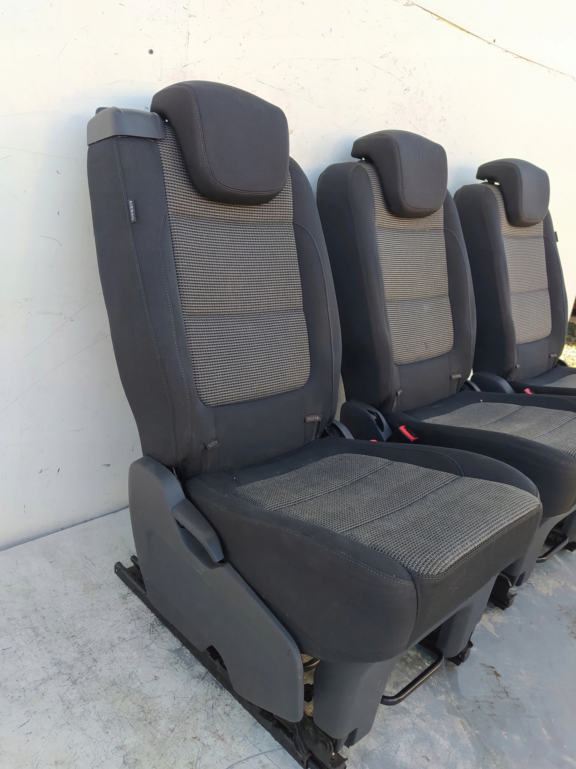 VW SHARAN 011- SEDACKY 2 II RAD