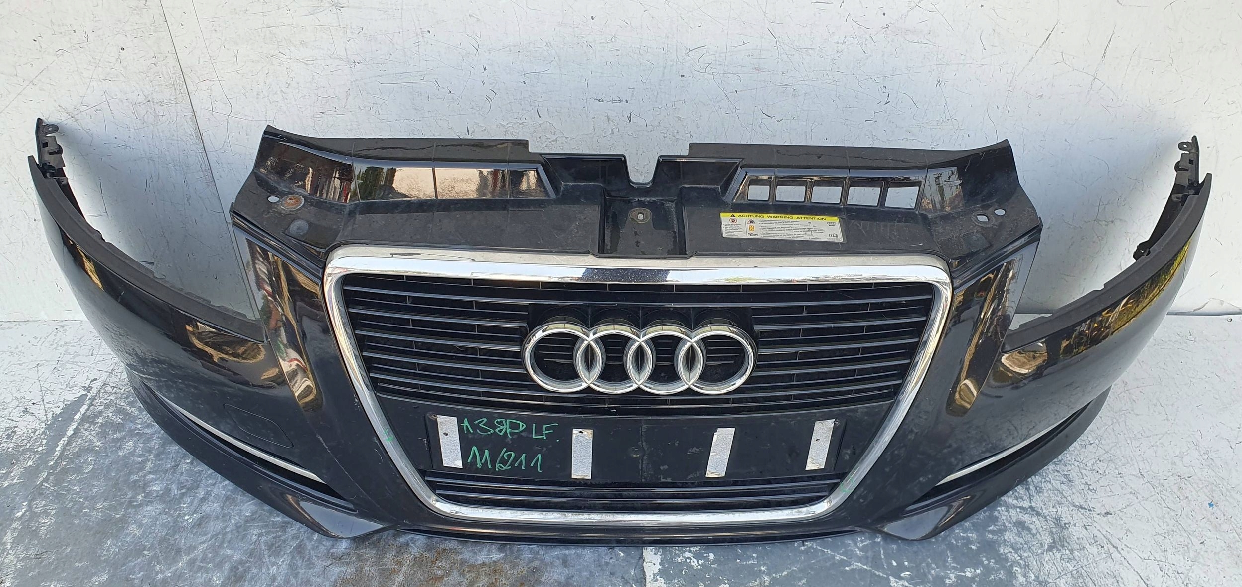 Audi A3 8P LIFT 08-012 PREDNÝ NÁRAZNÍK 8P0807437H
