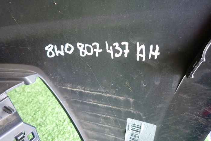 AUDI A4 B9 8W LIFT 19- PREDNÝ NÁRAZNÍK
