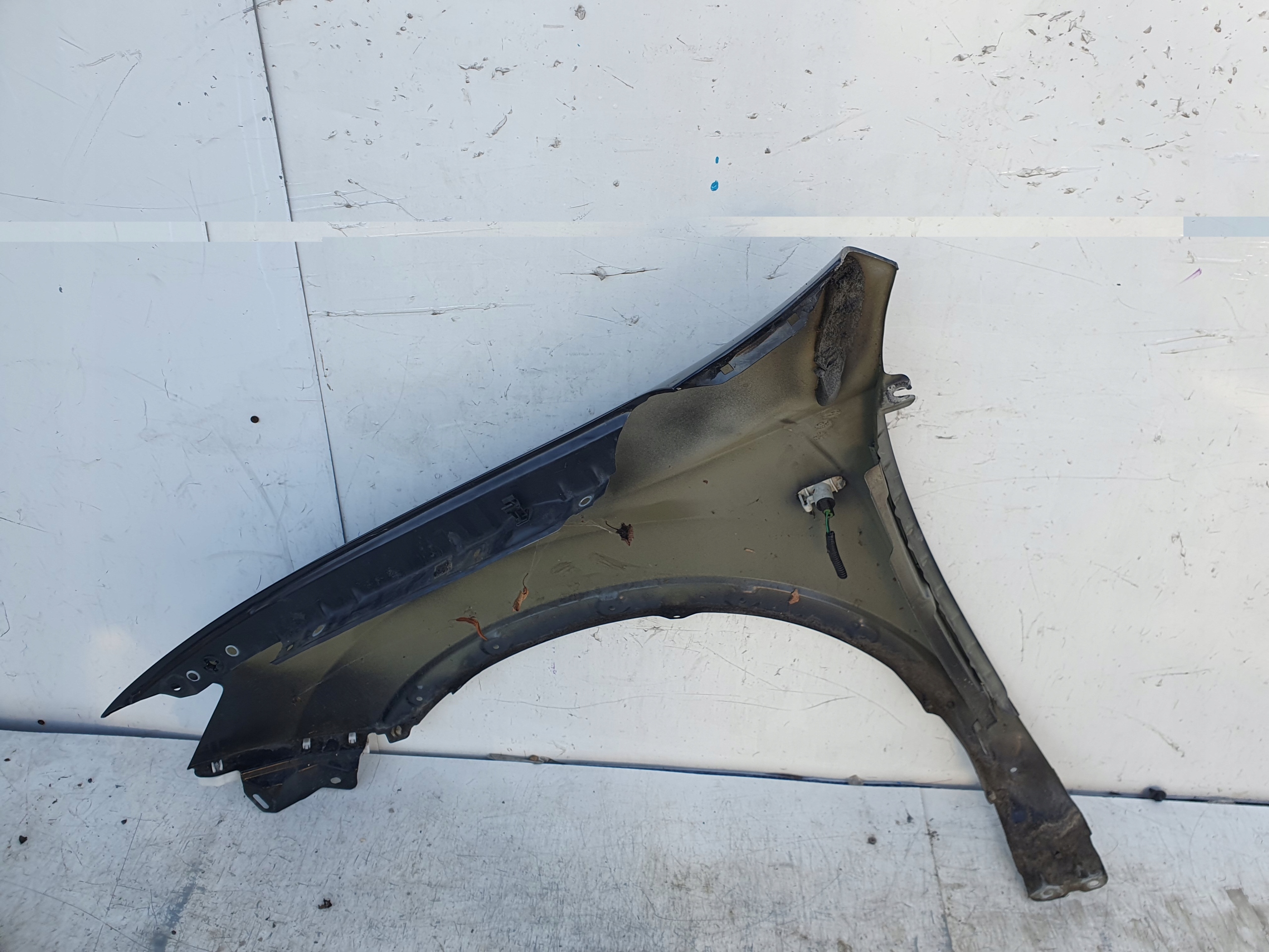NISSAN QASHQAI J10 LIFT PRAVY PREDNY BLATNIK