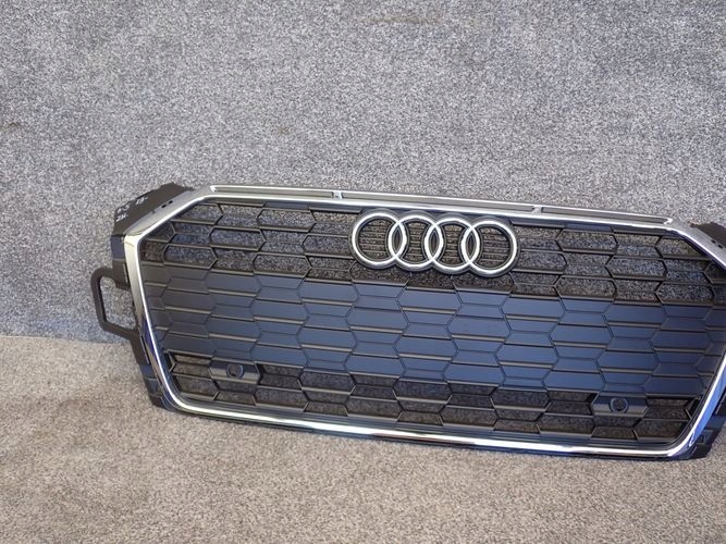 AUDI A5 LIFT 19- MRIEZKA LISTA 8W6853651BE BG